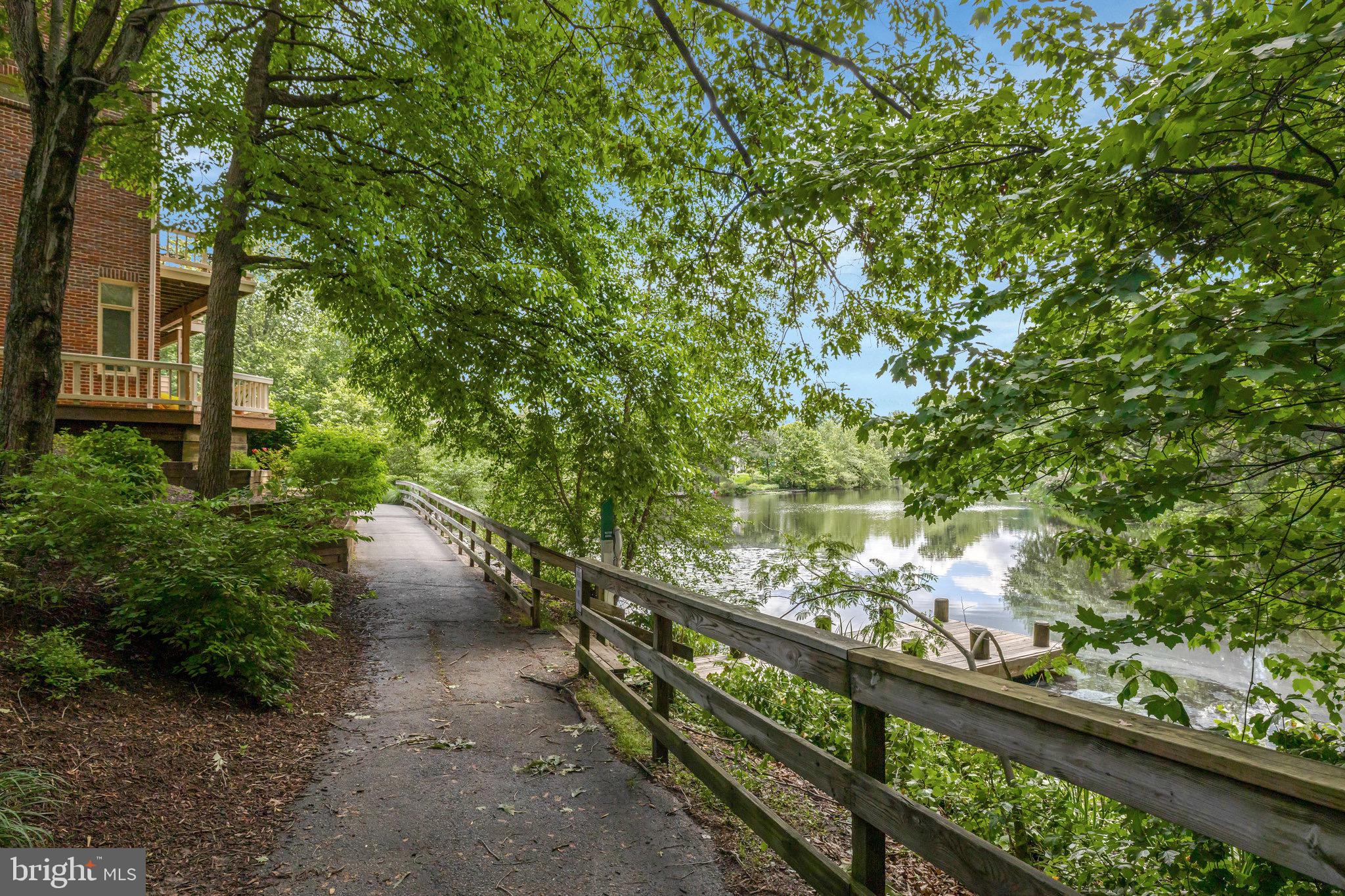 HEMINGWAY - Residential Lease