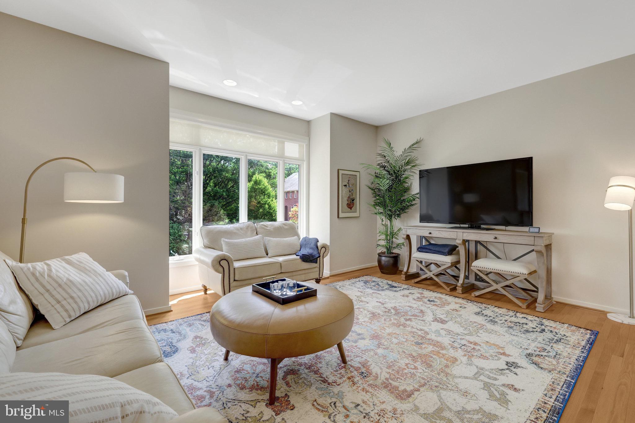 HEMINGWAY - Residential Lease