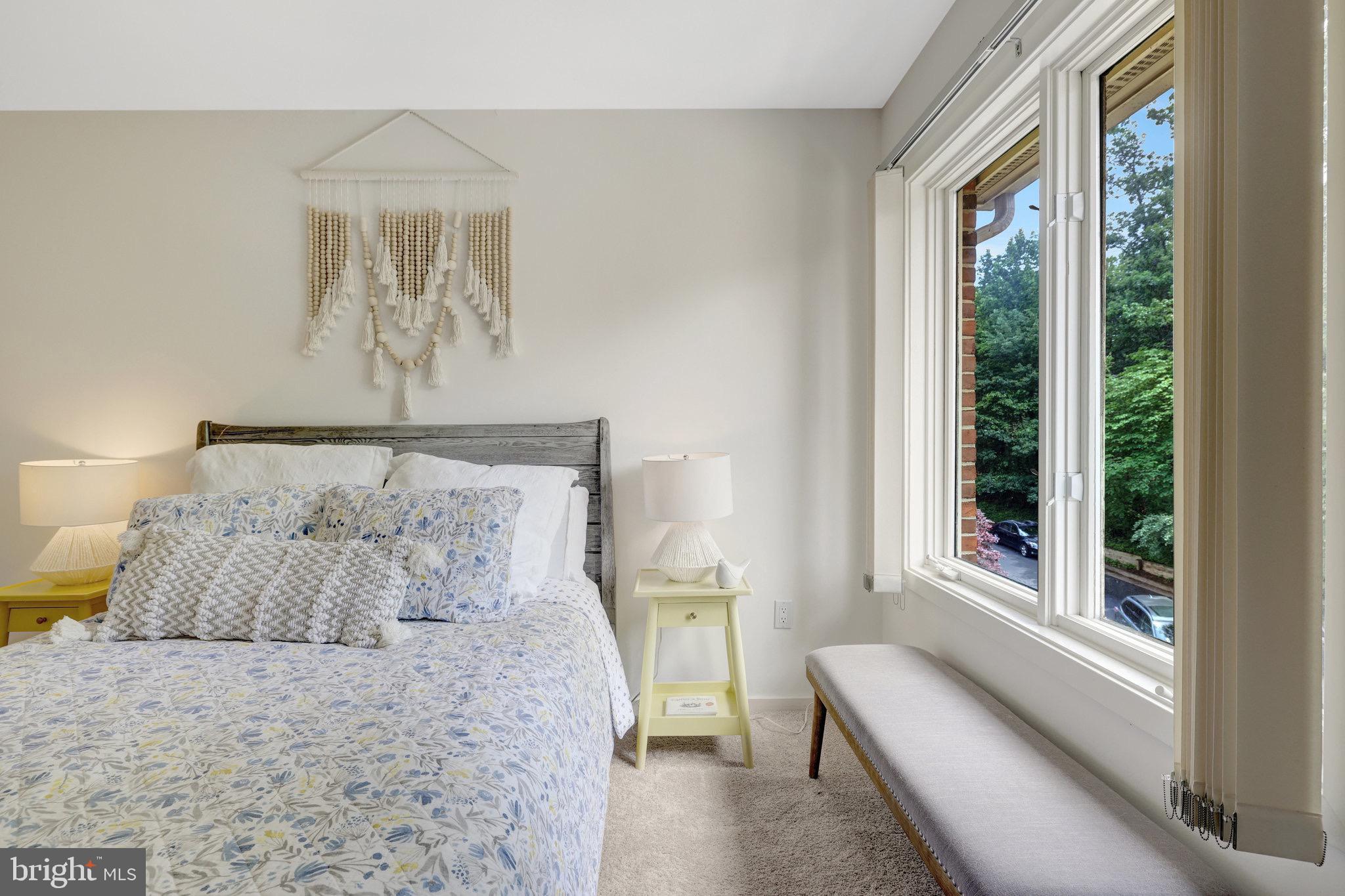 HEMINGWAY - Residential Lease