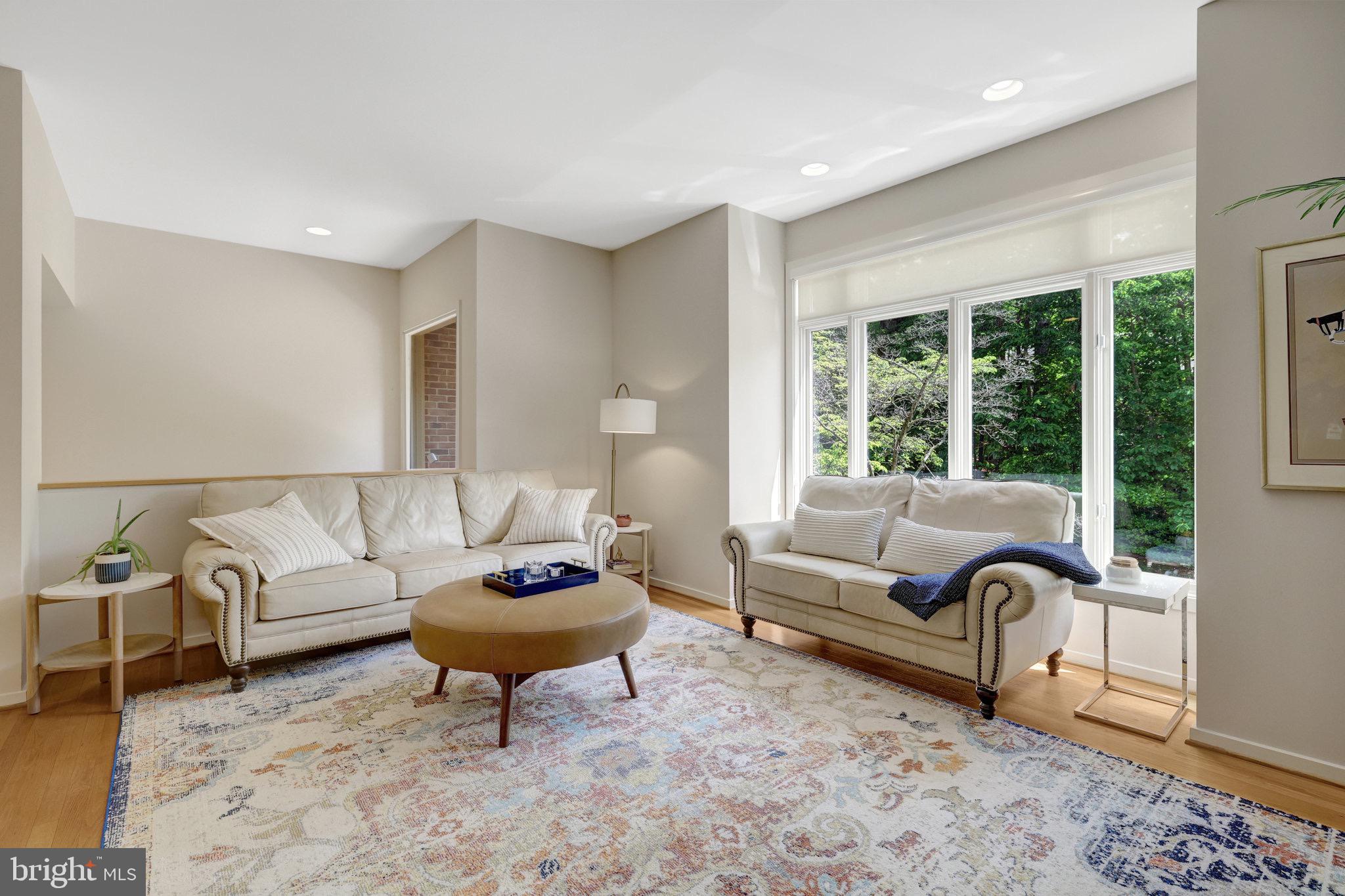 HEMINGWAY - Residential Lease