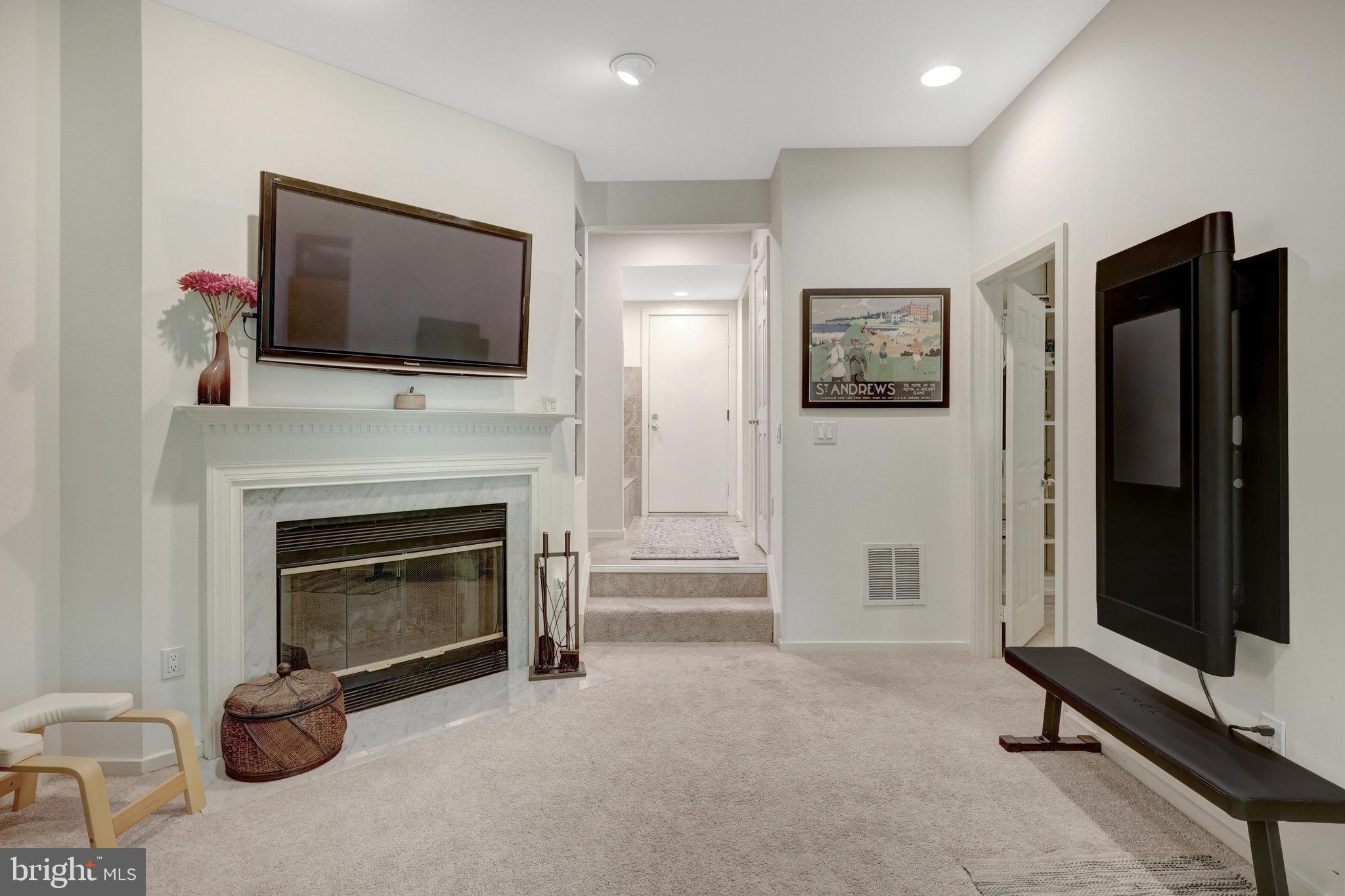 HEMINGWAY - Residential Lease