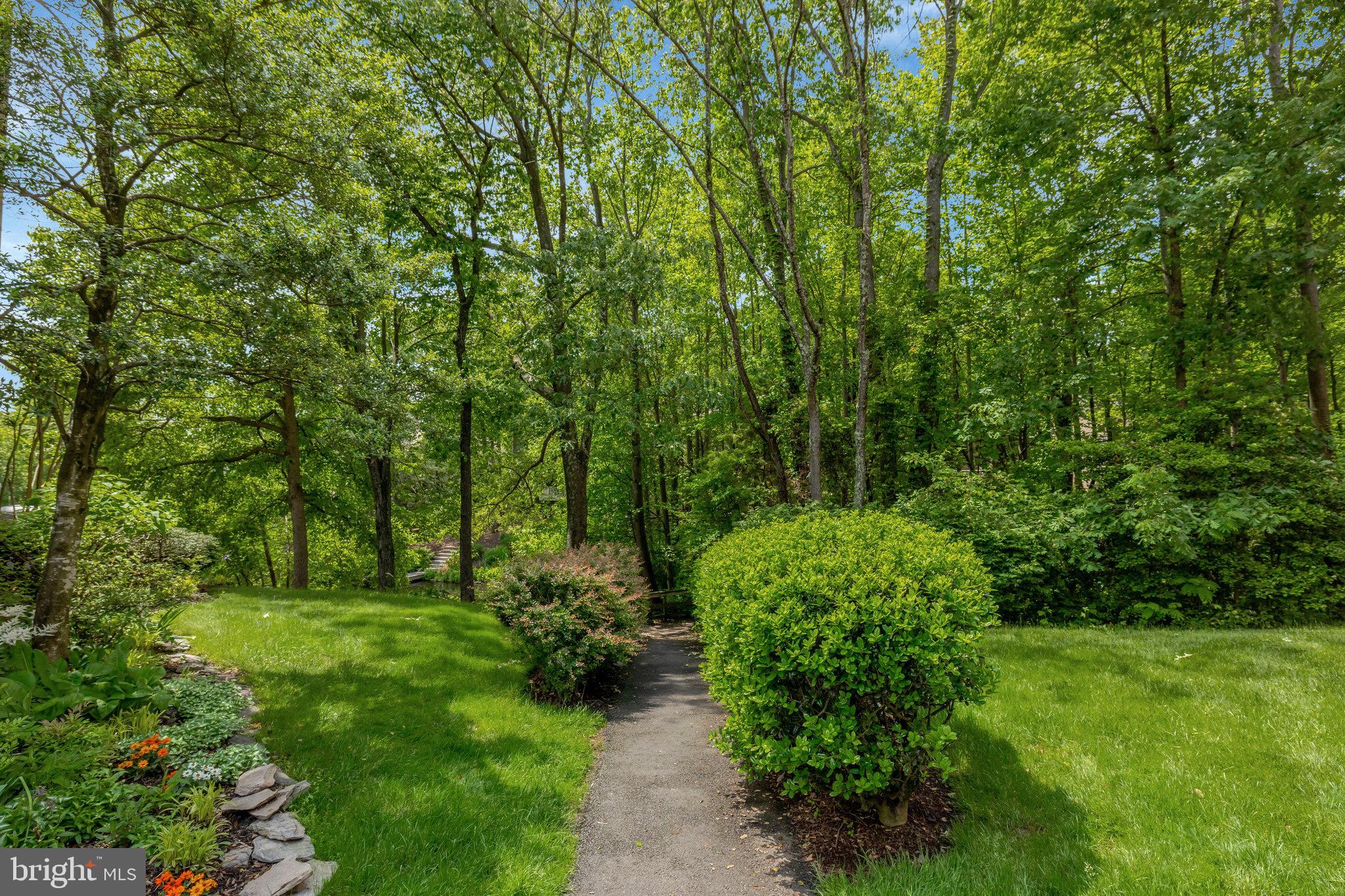 HEMINGWAY - Residential Lease