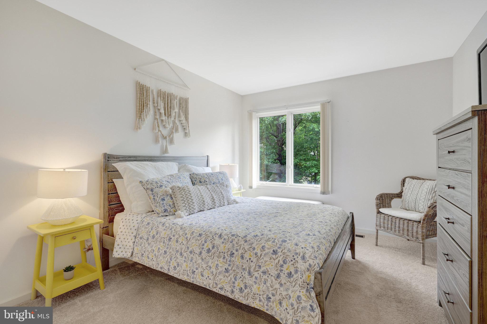 HEMINGWAY - Residential Lease