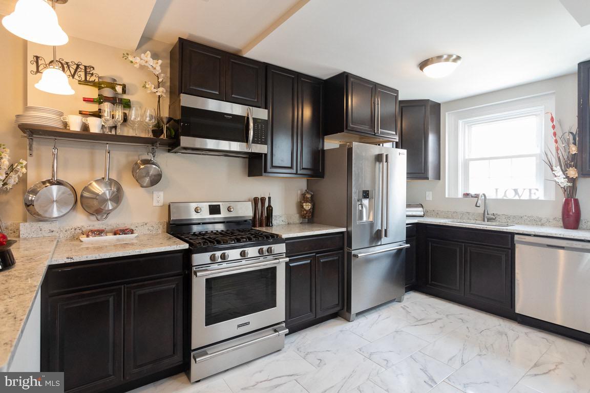 EDNOR GARDENS HISTORIC DISTRICT - Residential Lease