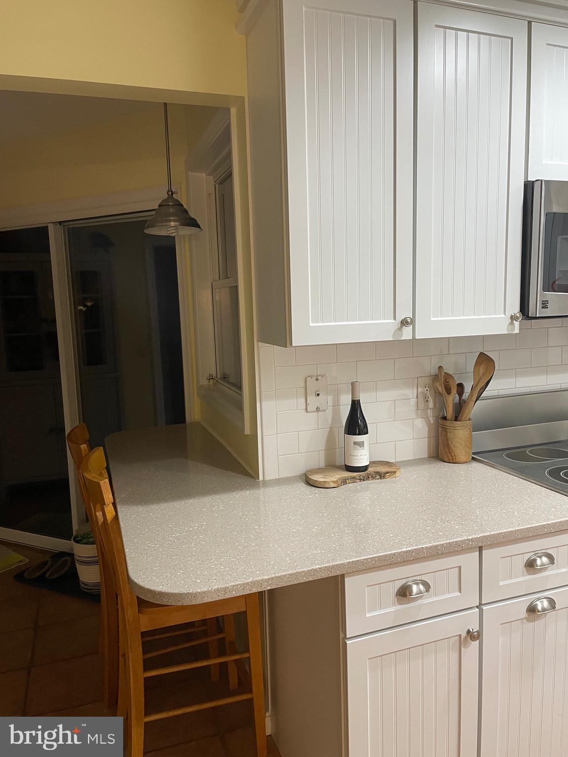 ROLLING KNOLLS - Residential