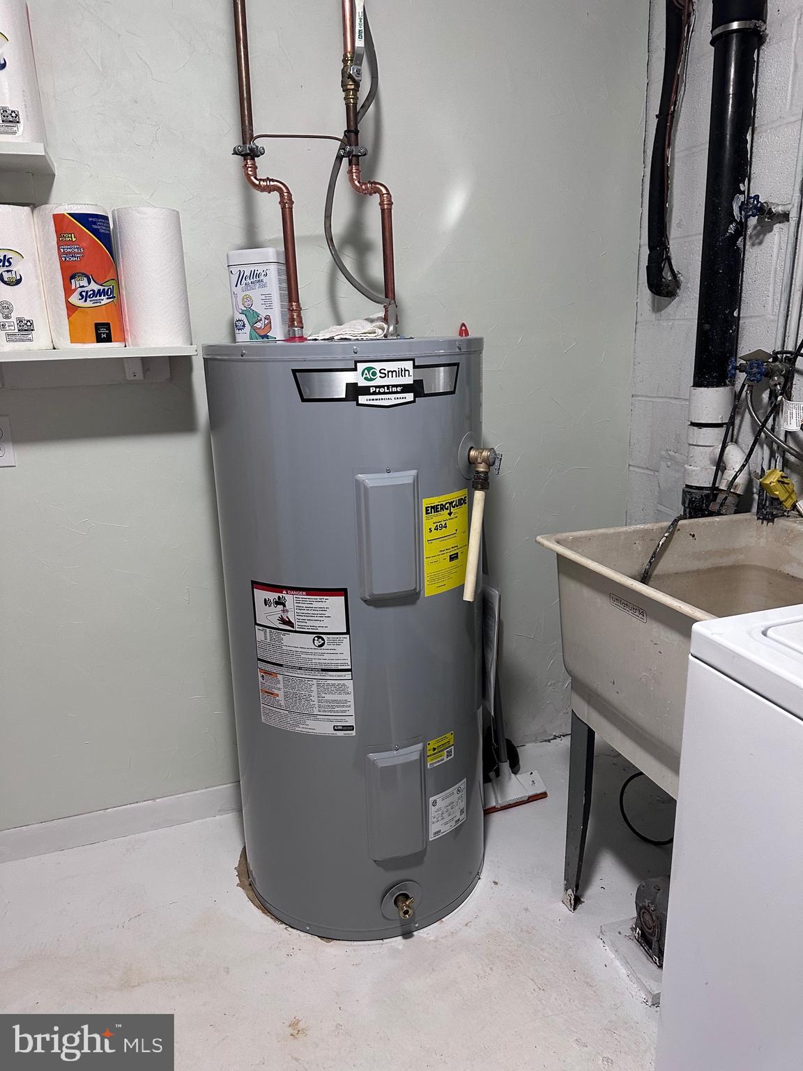 ROLLING KNOLLS - Residential