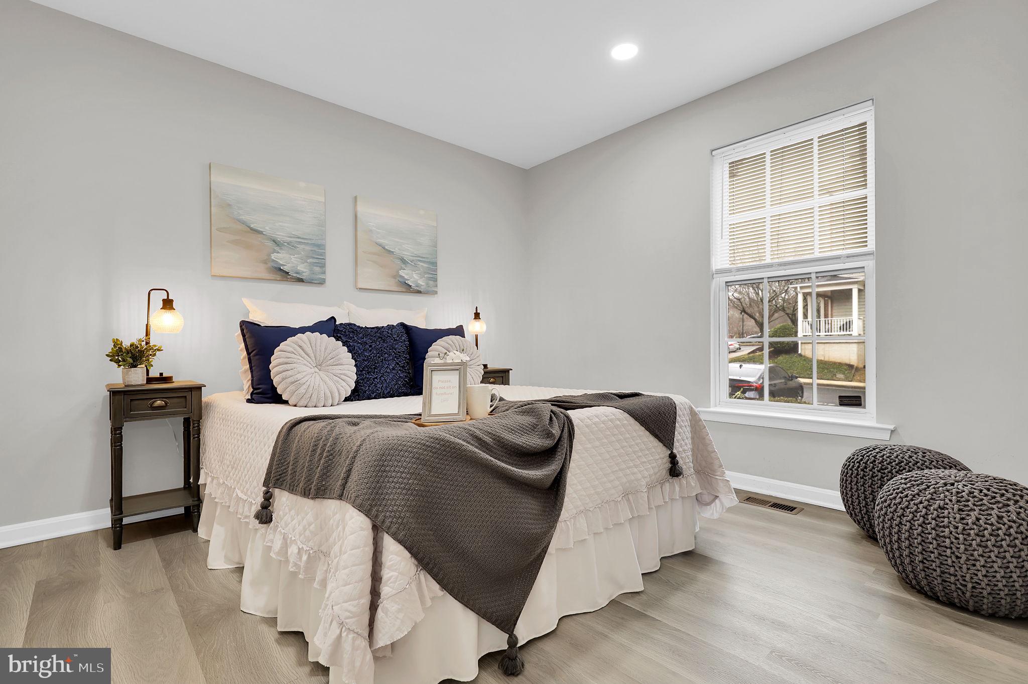 KINGSVIEW RIDGE - Residential