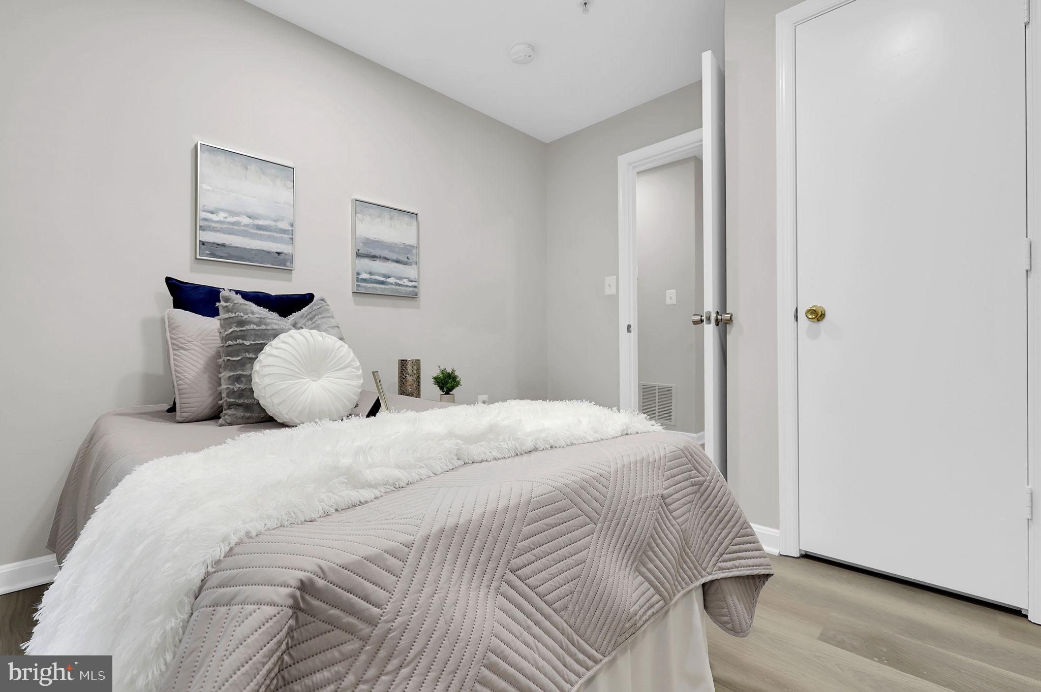 KINGSVIEW RIDGE - Residential