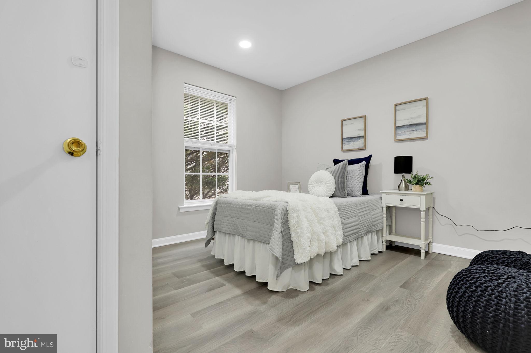 KINGSVIEW RIDGE - Residential