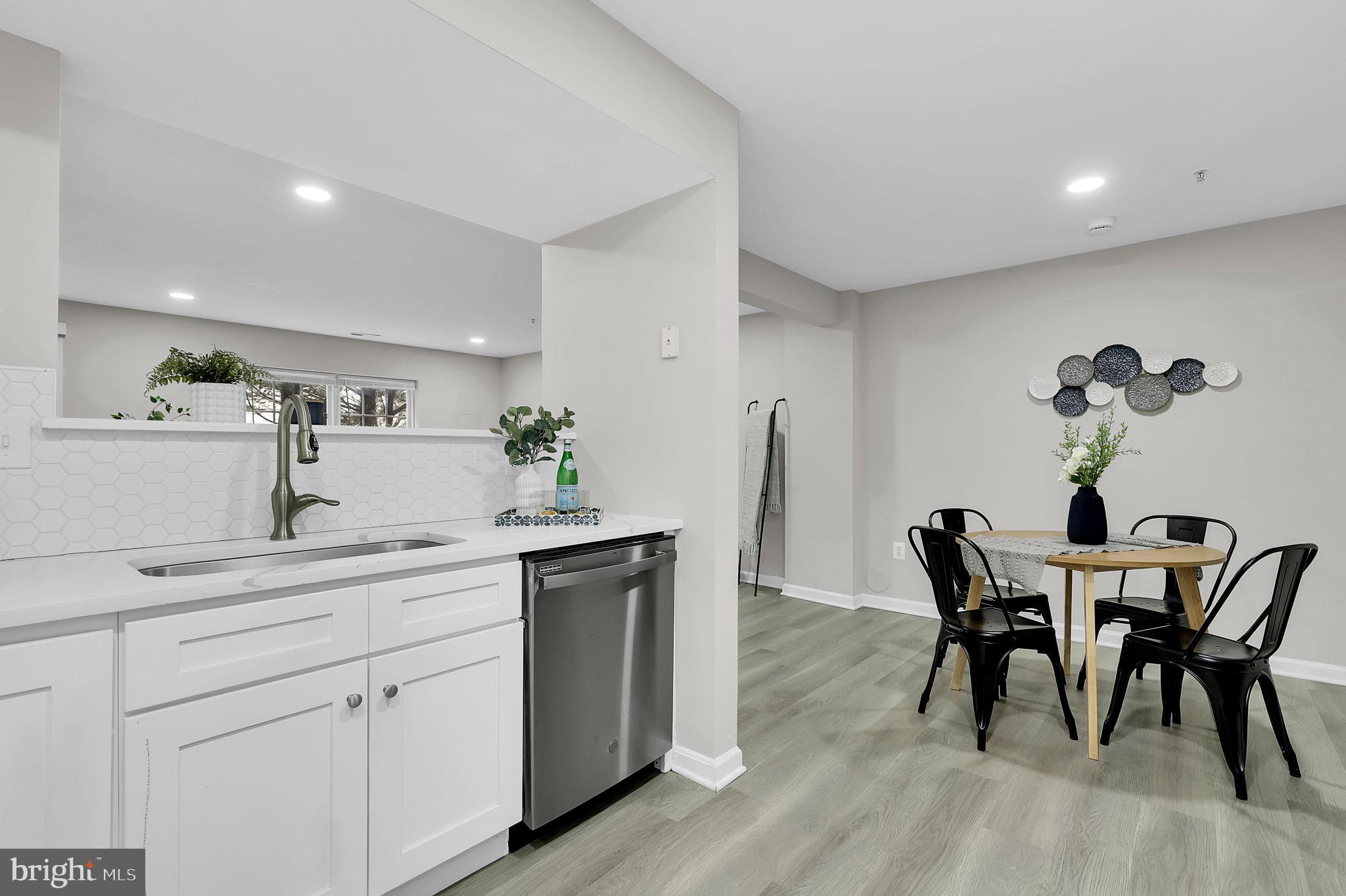 KINGSVIEW RIDGE - Residential