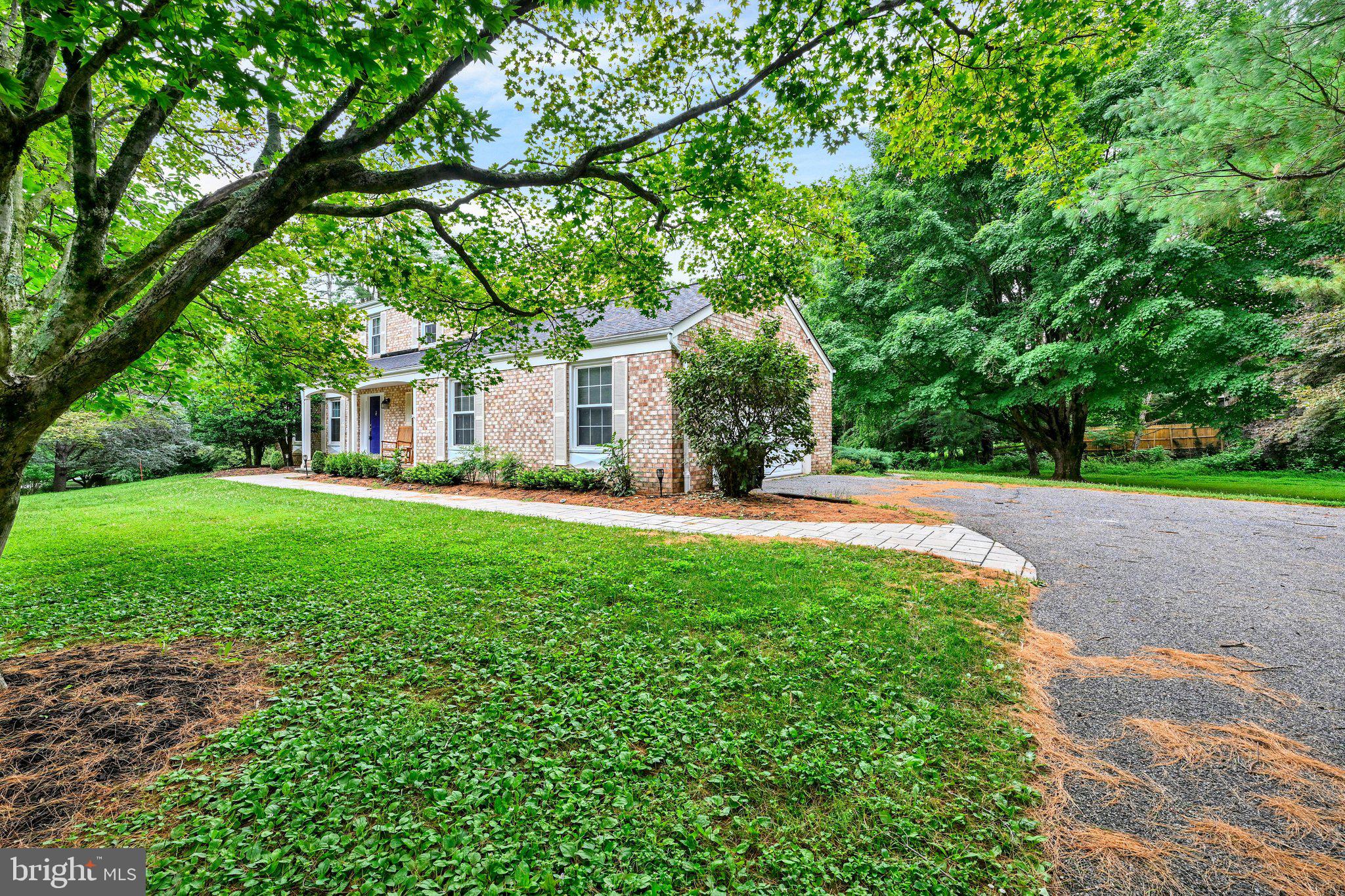 14210 GREENCROFT LANE