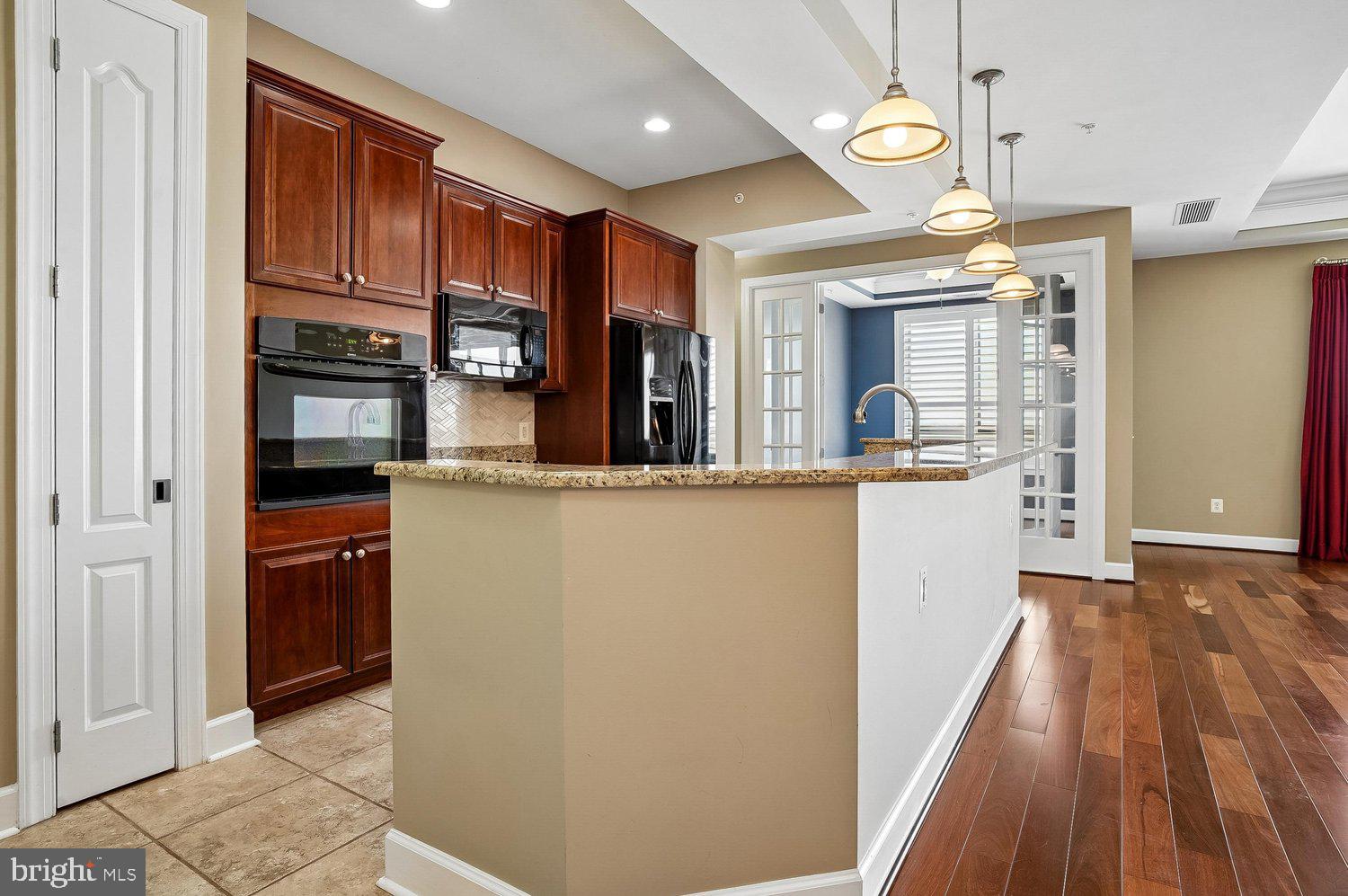 GRANDVIEW AT ANNAPOLIS TOWNE CENTRE - Residential
