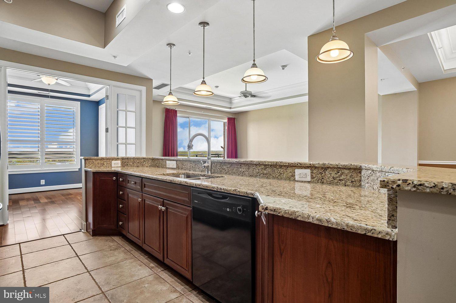 GRANDVIEW AT ANNAPOLIS TOWNE CENTRE - Residential