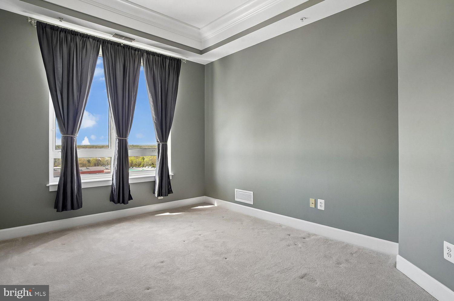 GRANDVIEW AT ANNAPOLIS TOWNE CENTRE - Residential