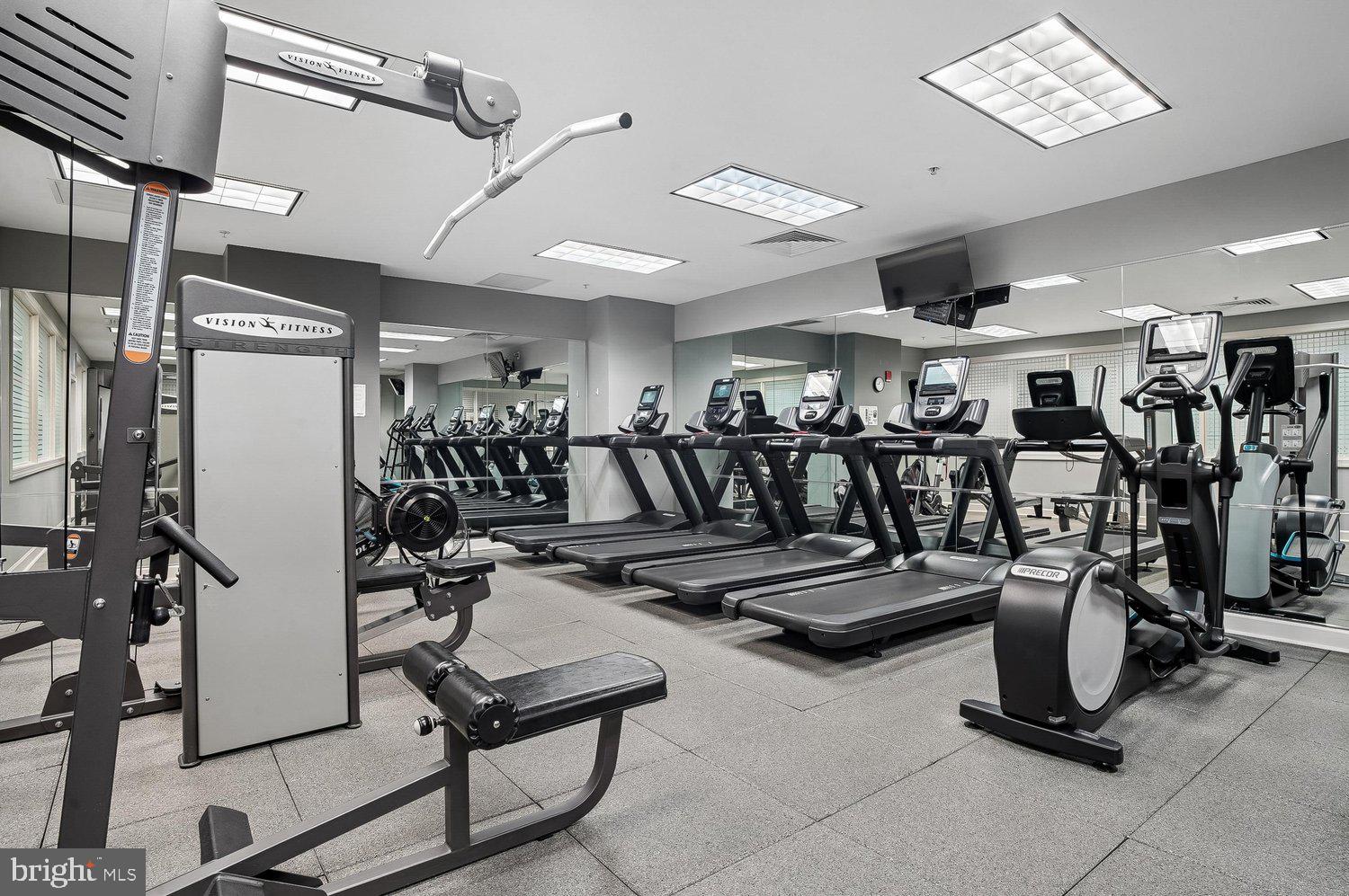 GRANDVIEW AT ANNAPOLIS TOWNE CENTRE - Residential