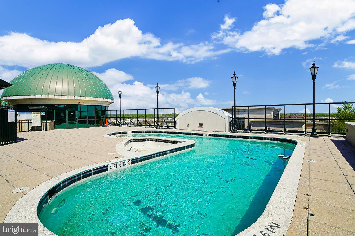 GRANDVIEW AT ANNAPOLIS TOWNE CENTRE - Residential