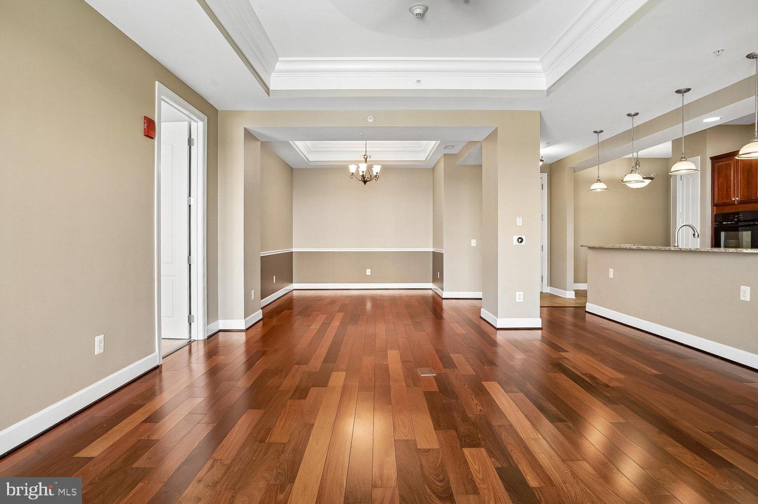 GRANDVIEW AT ANNAPOLIS TOWNE CENTRE - Residential
