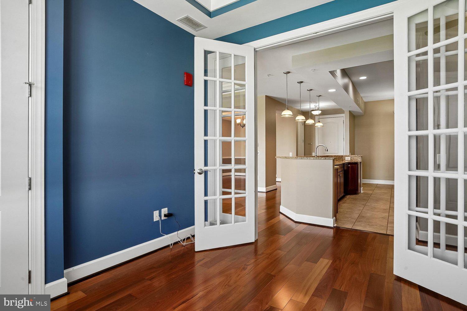 GRANDVIEW AT ANNAPOLIS TOWNE CENTRE - Residential