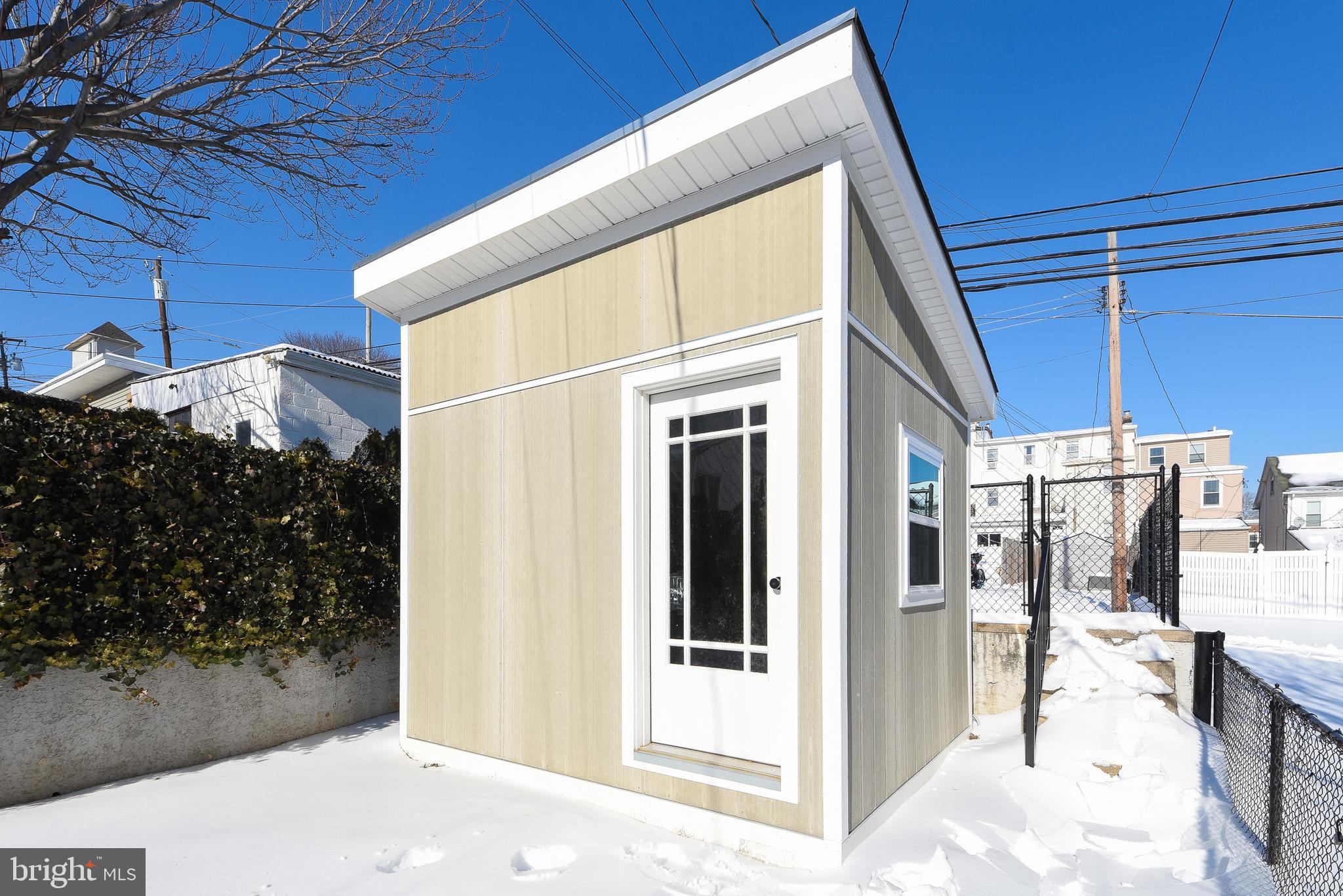 CONSHOHOCKEN - Residential