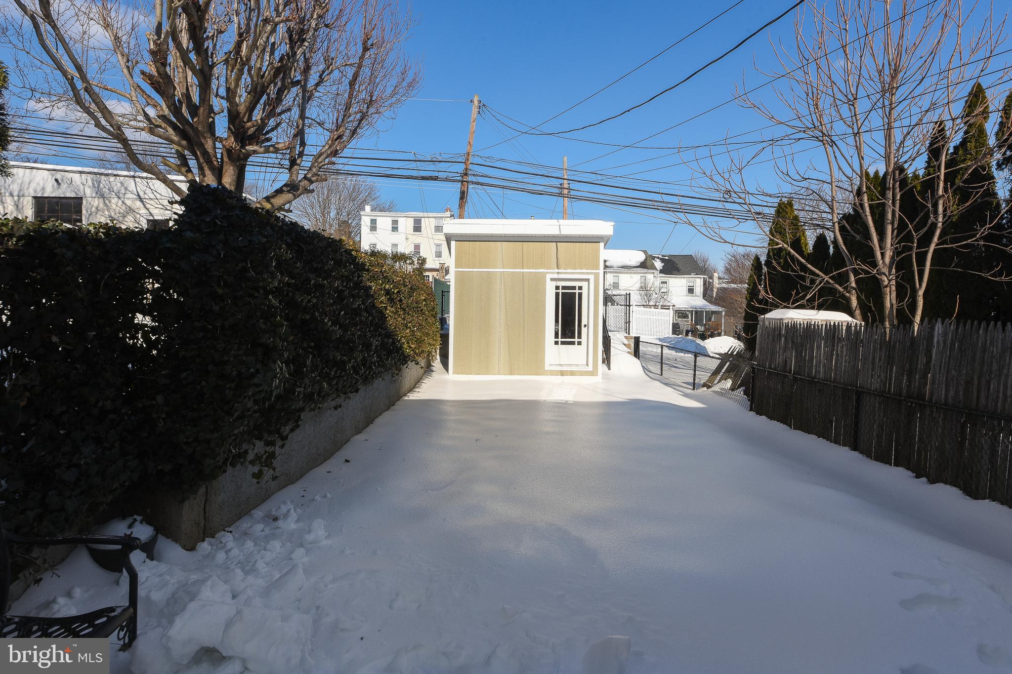 CONSHOHOCKEN - Residential