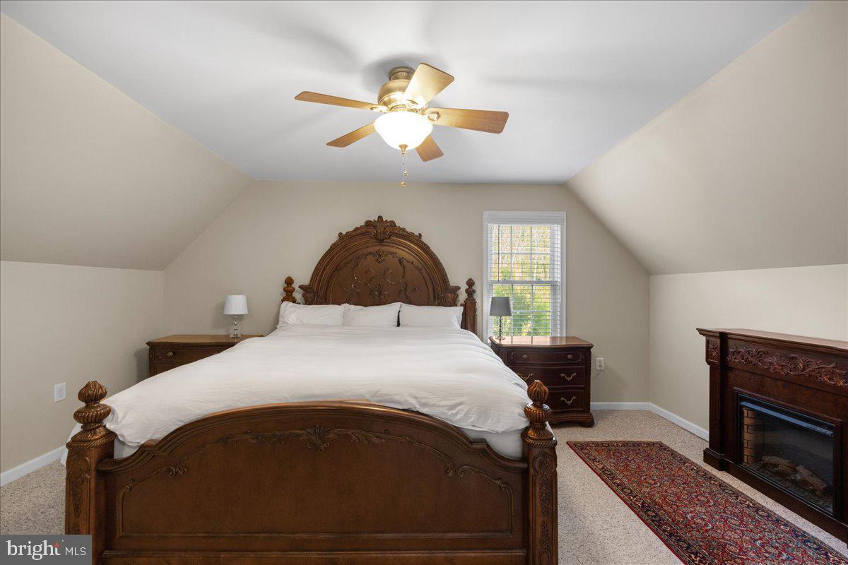 BUNKER HILL HEIGHTS - Residential