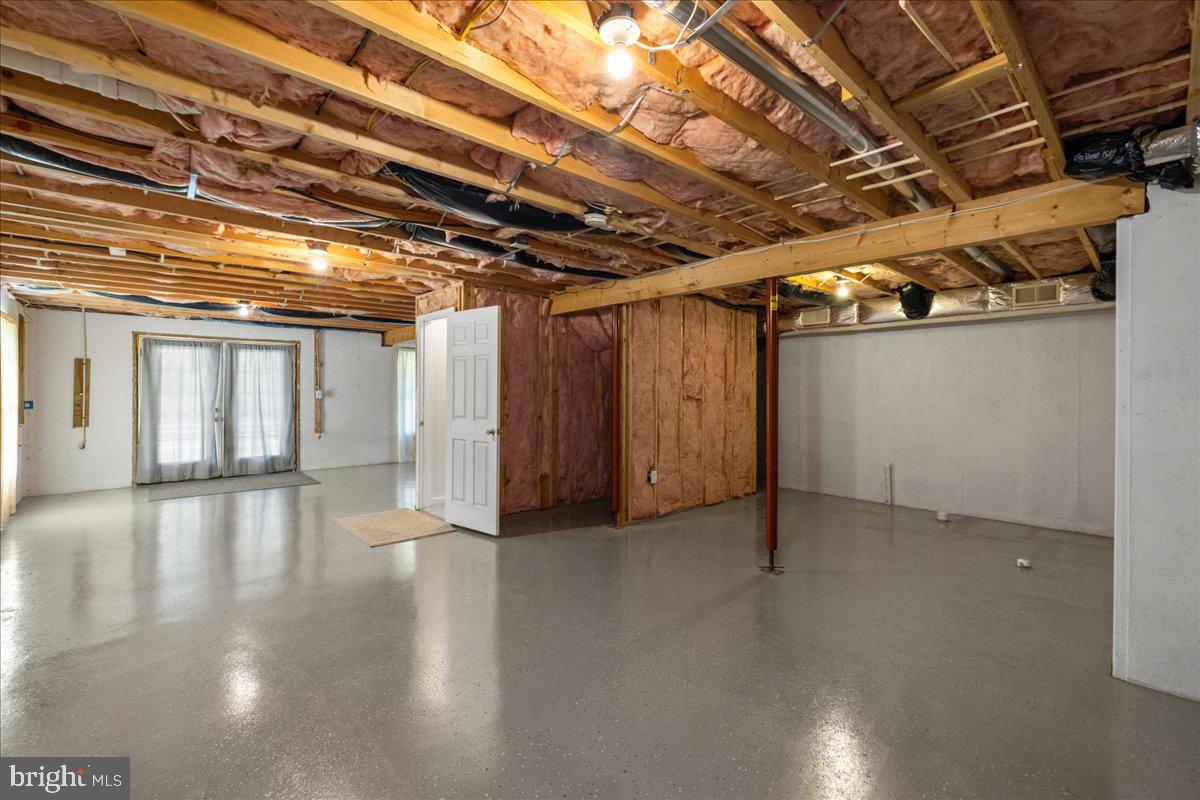 BUNKER HILL HEIGHTS - Residential