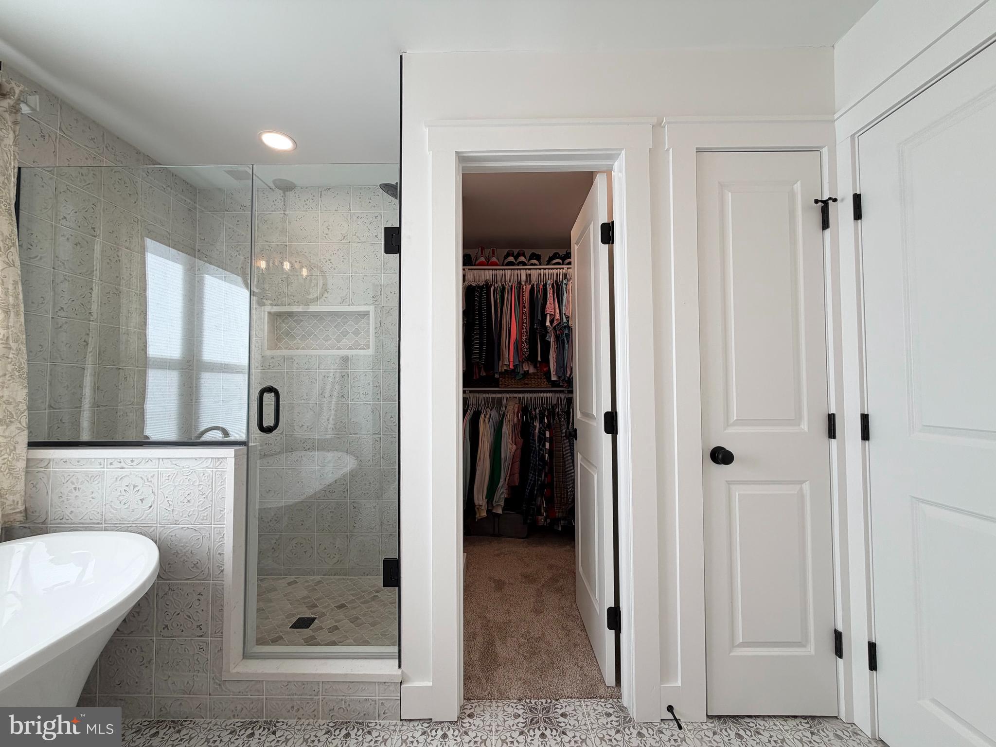 DUCHESS ESTATES - Residential