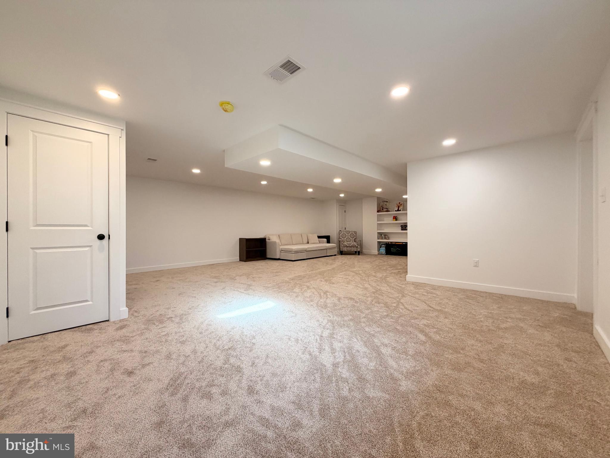 DUCHESS ESTATES - Residential