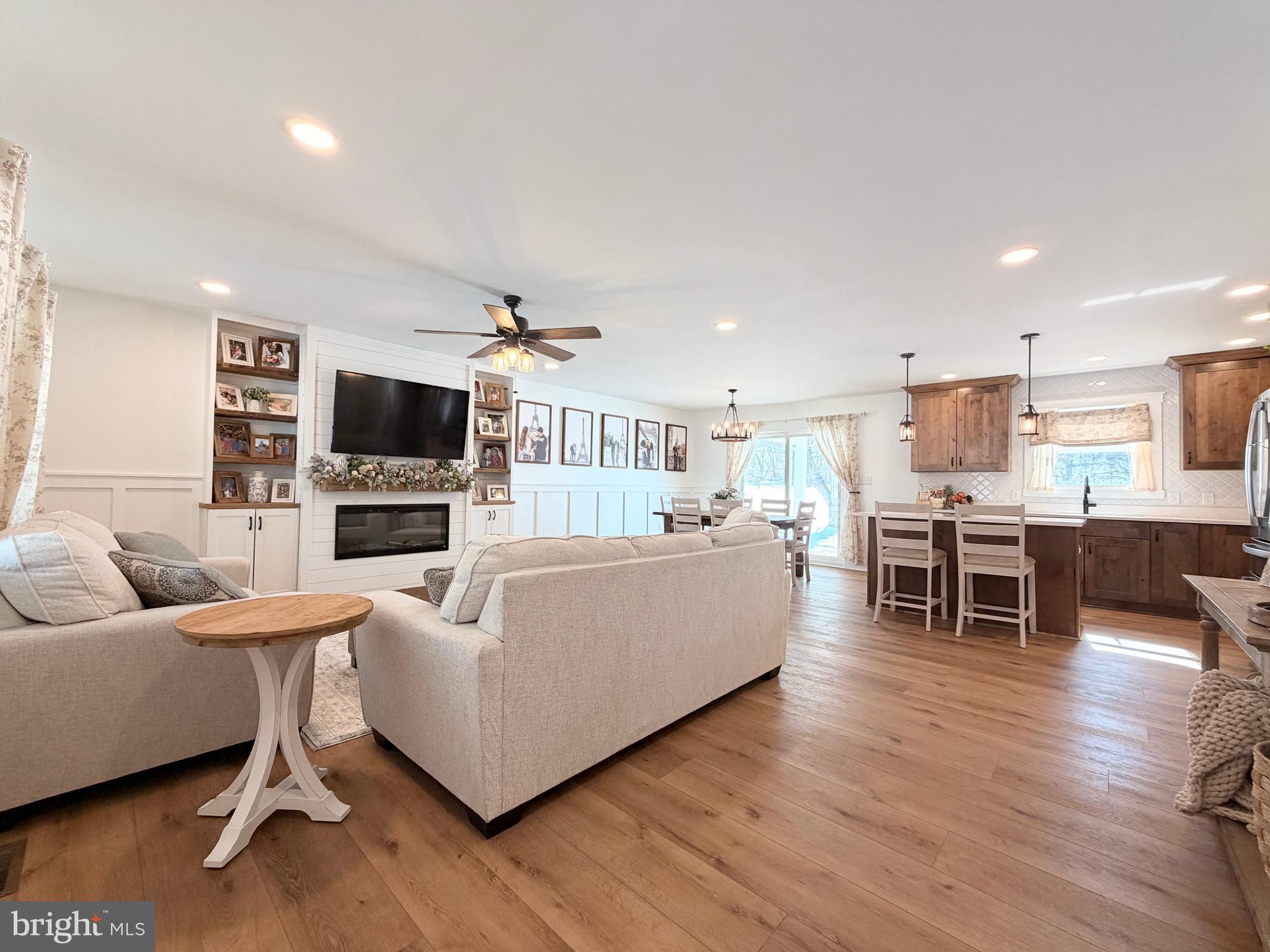 DUCHESS ESTATES - Residential