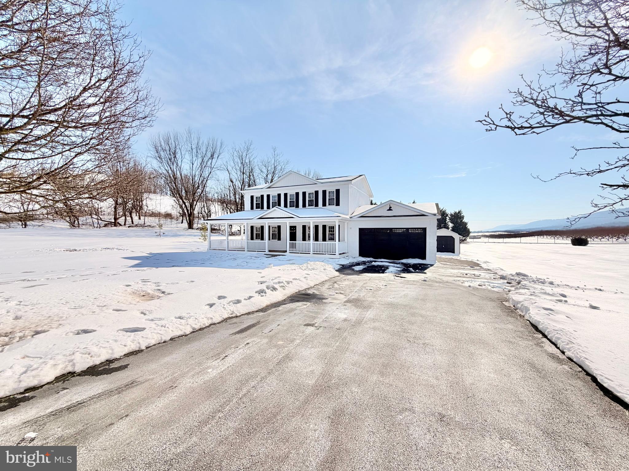 DUCHESS ESTATES - Residential