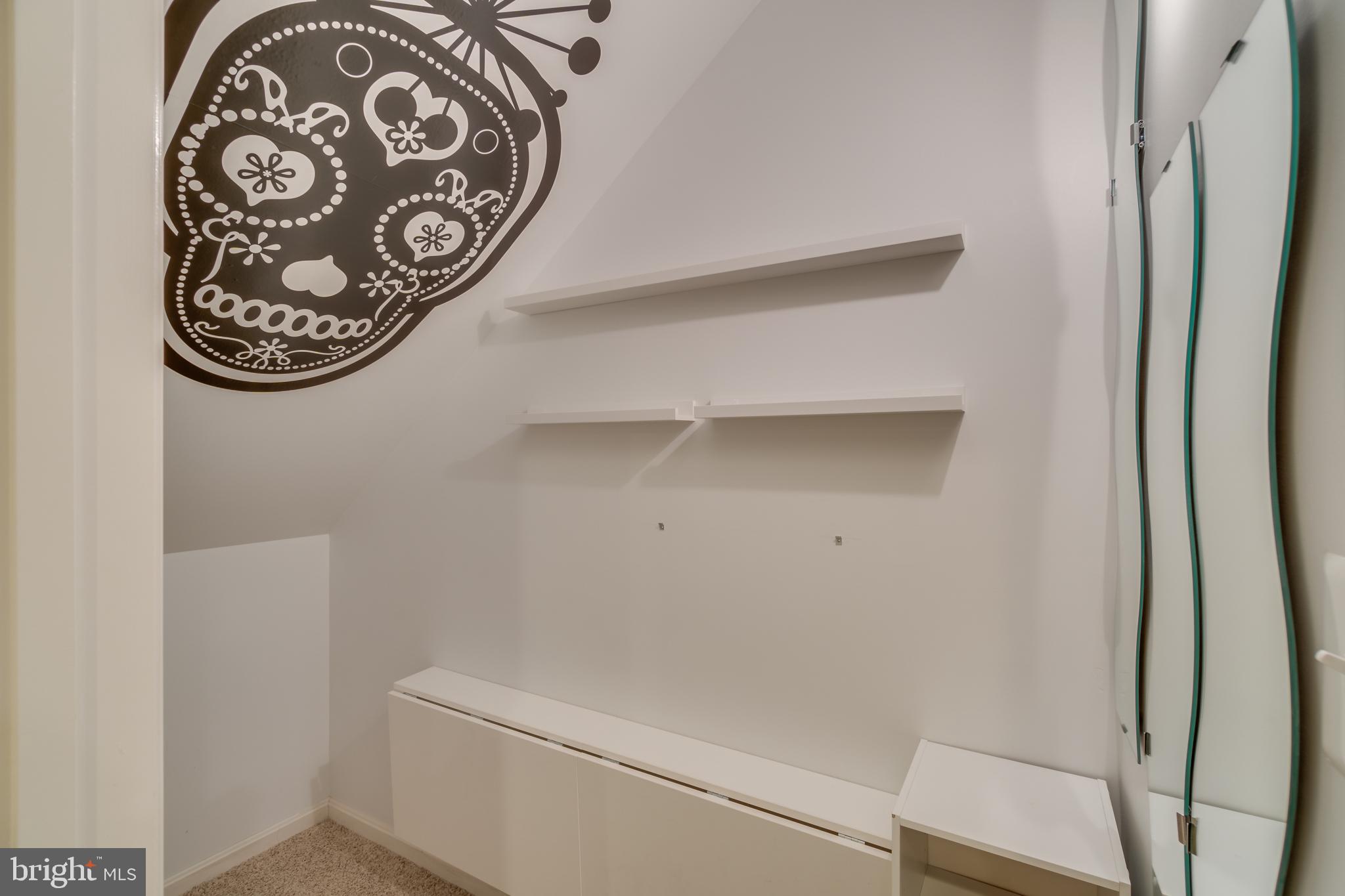 BRAMBLETON TOWN CENTER - Residential Lease