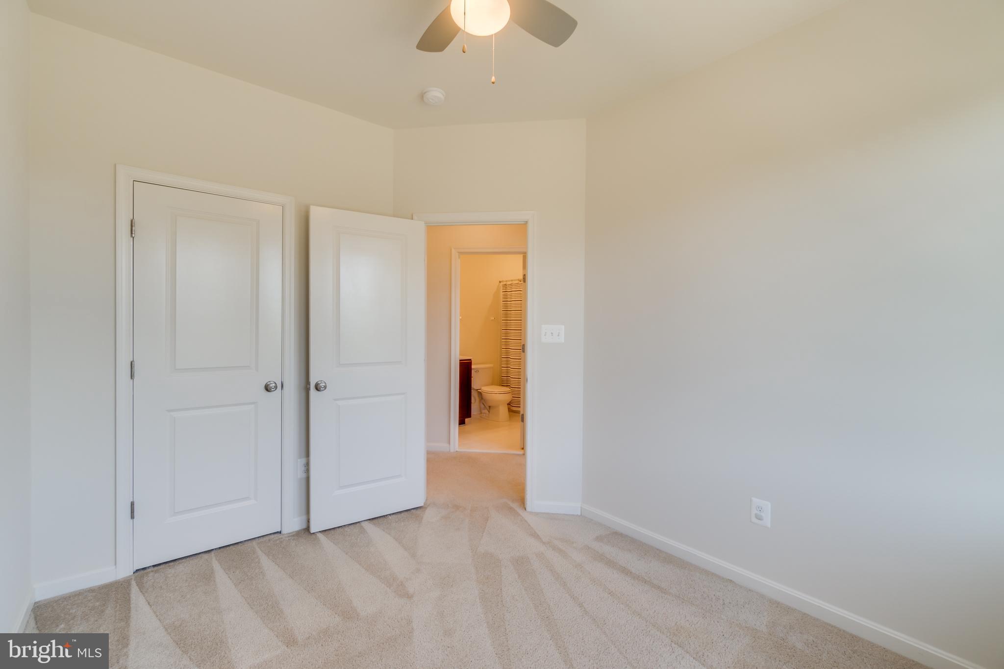 BRAMBLETON TOWN CENTER - Residential Lease