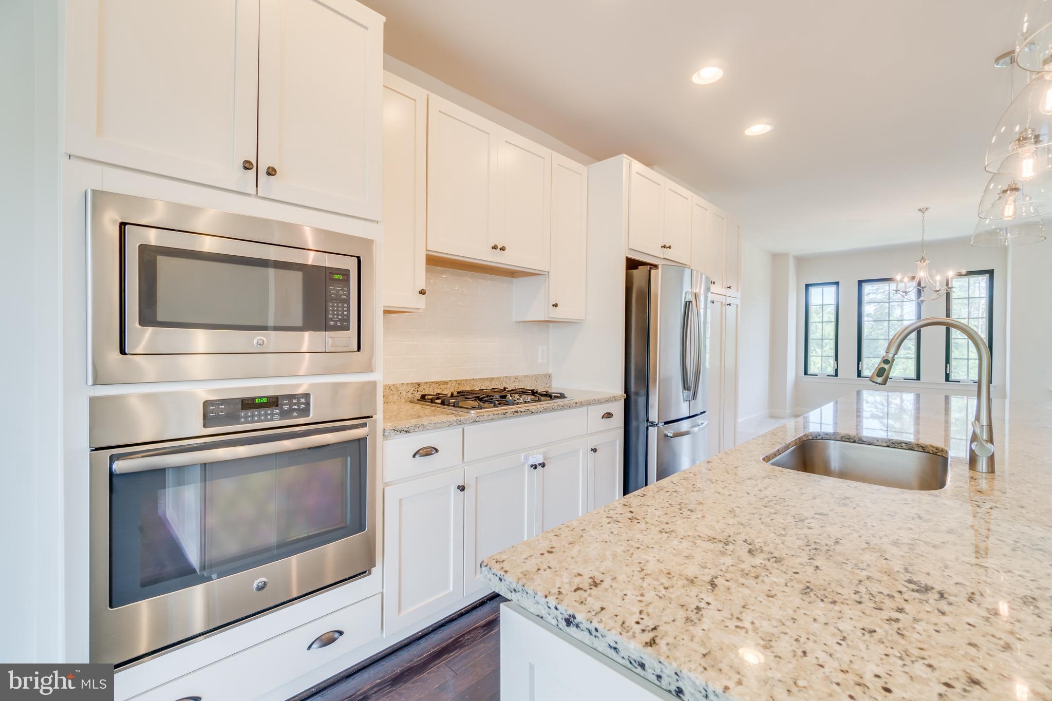 BRAMBLETON TOWN CENTER - Residential Lease