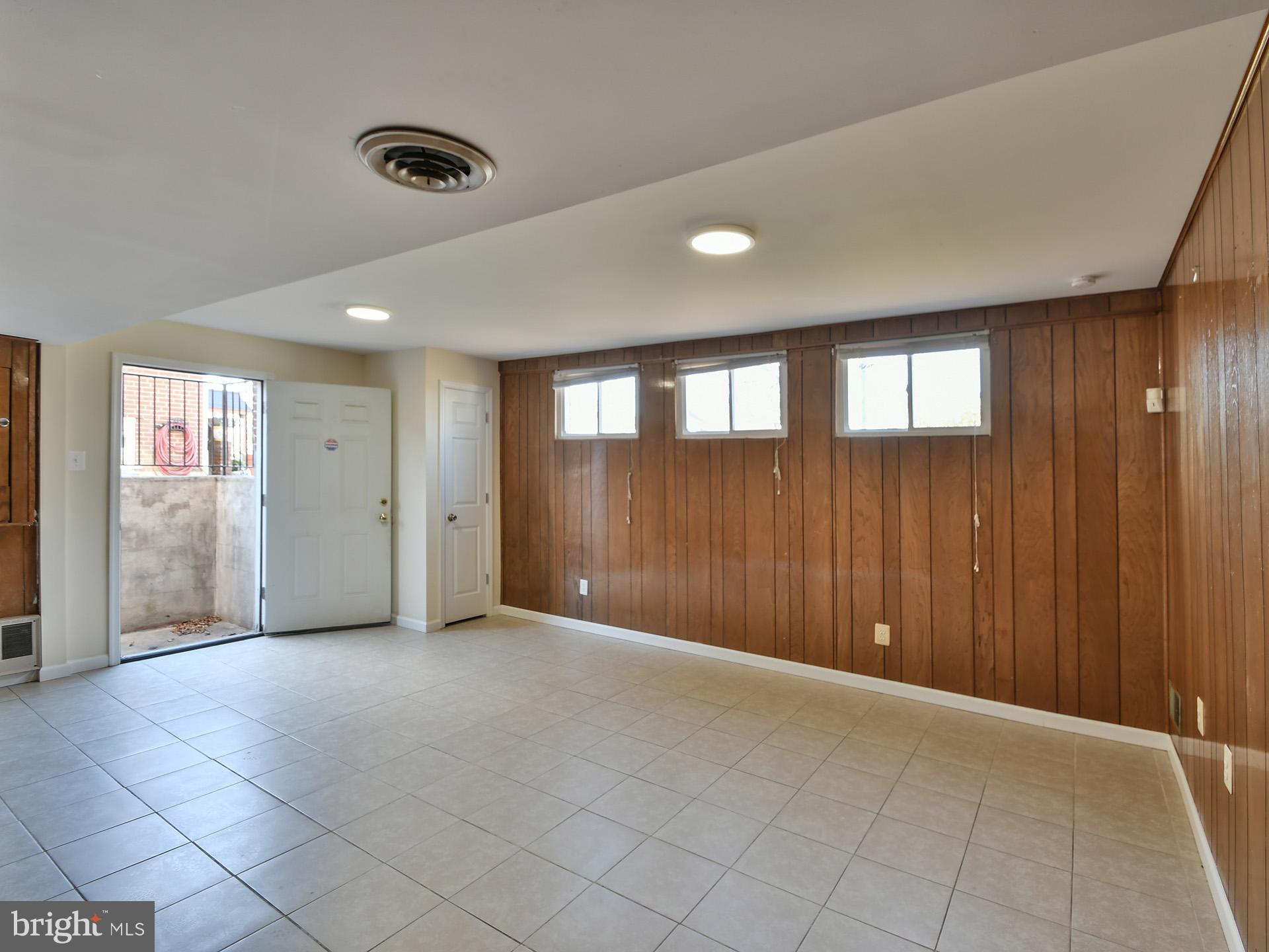 DISTRICT HEIGHTS - Residential