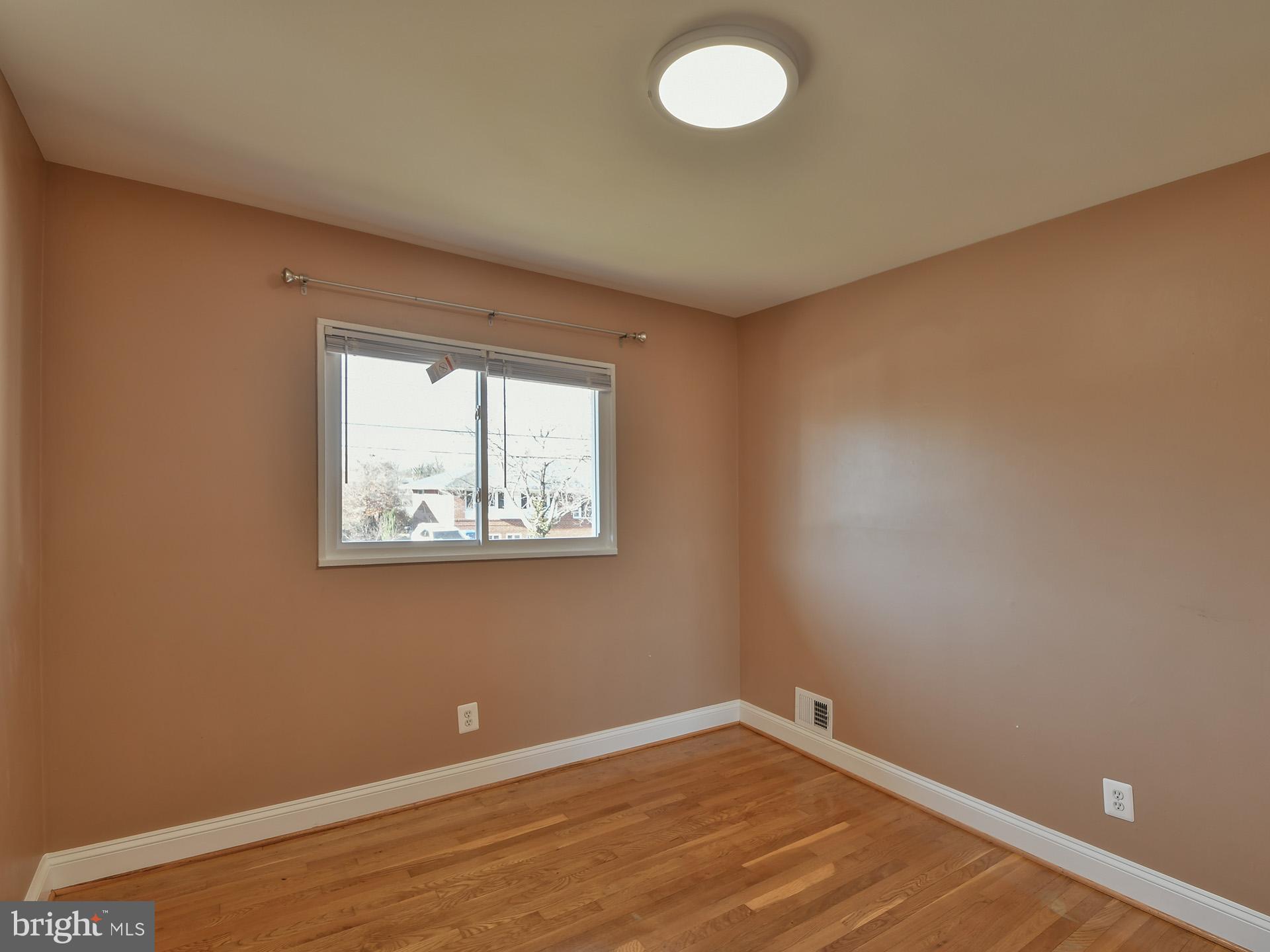 DISTRICT HEIGHTS - Residential