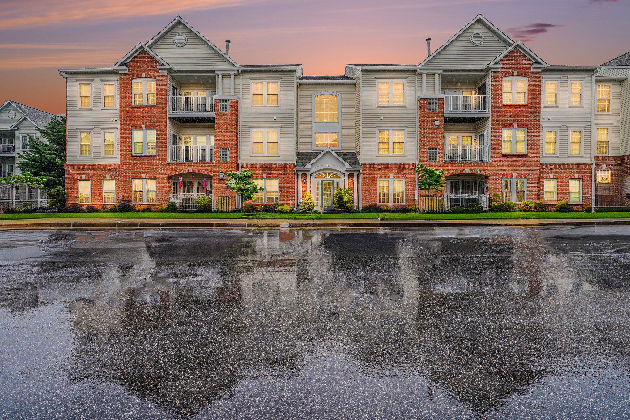 PERRY HALL FARMS - Residential