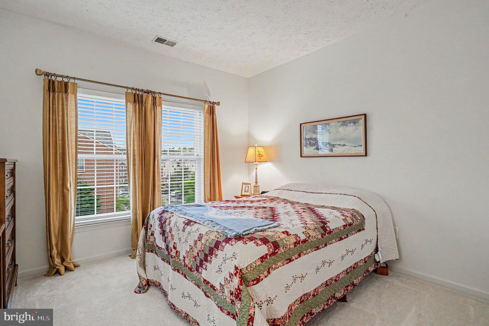 PERRY HALL FARMS - Residential