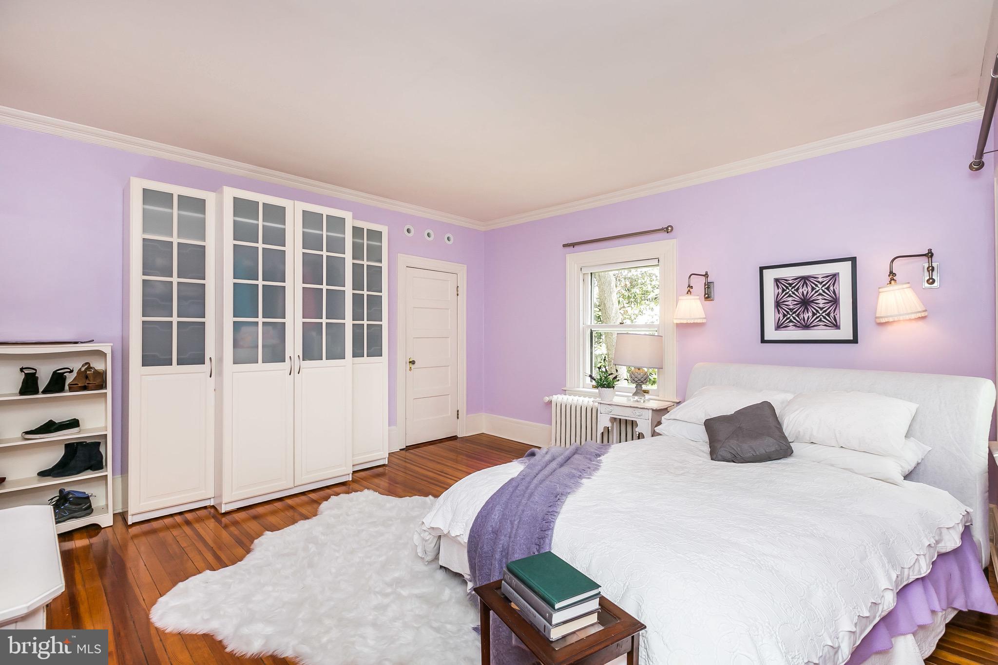 ROLAND PARK - Residential