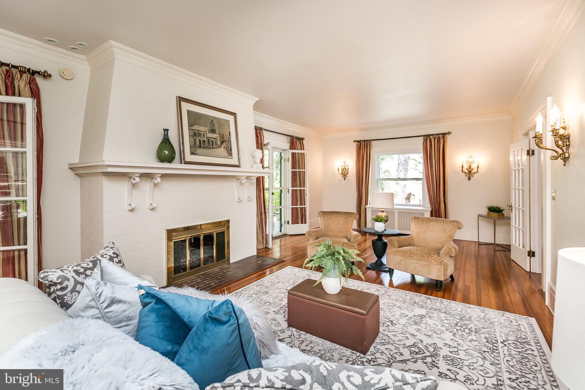 ROLAND PARK - Residential