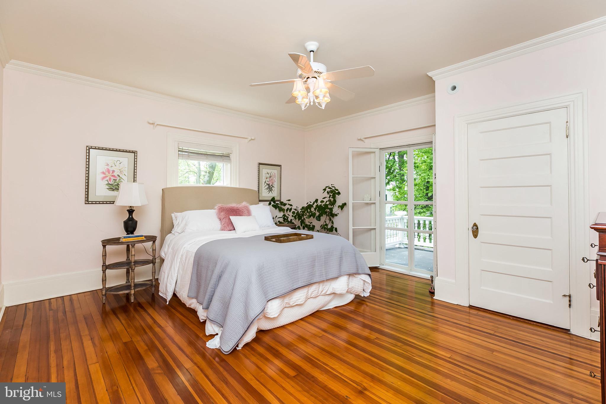 ROLAND PARK - Residential