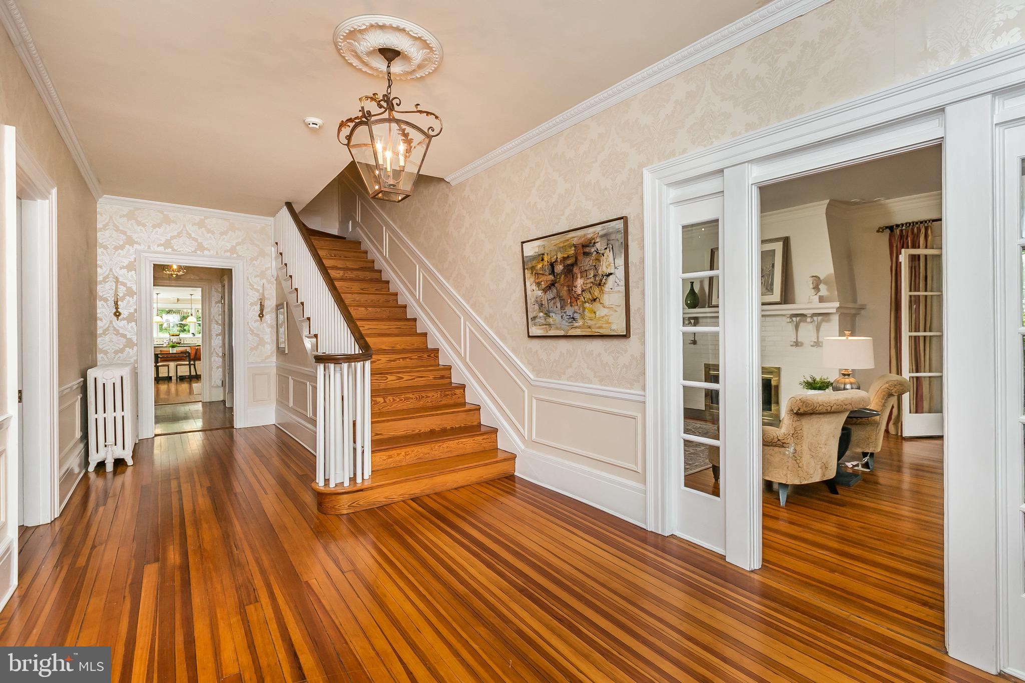 ROLAND PARK - Residential