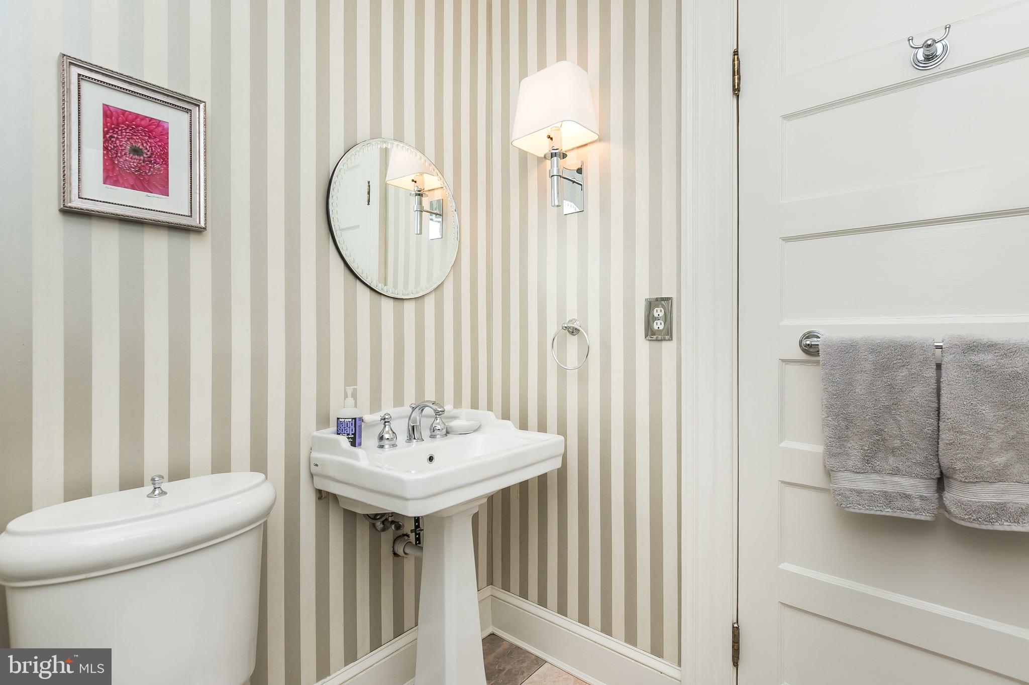 ROLAND PARK - Residential