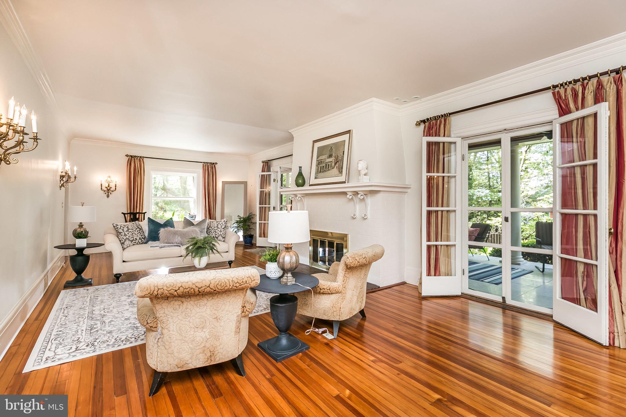 ROLAND PARK - Residential