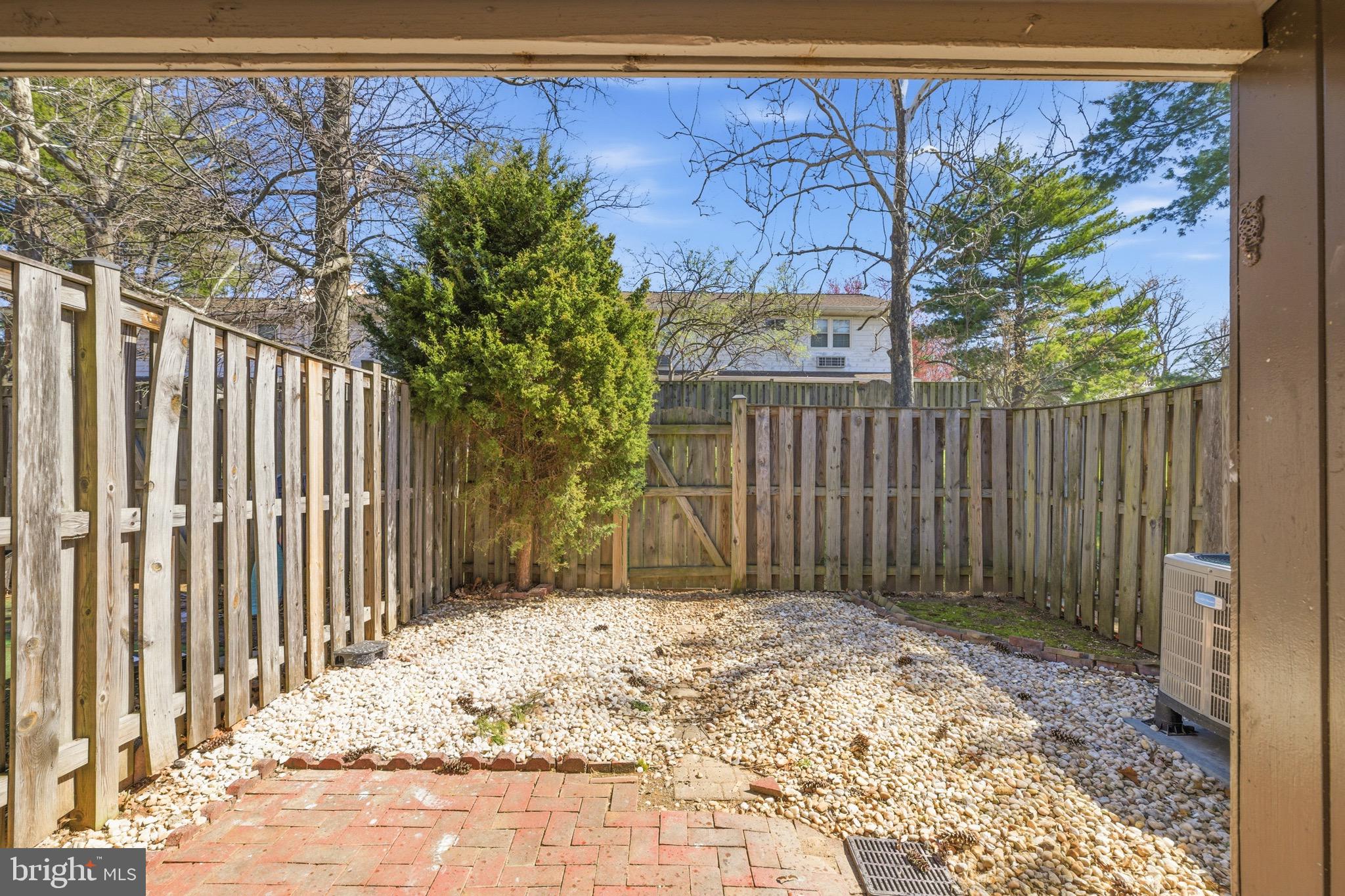 PEMBROOK OF LOUDOUN - Residential