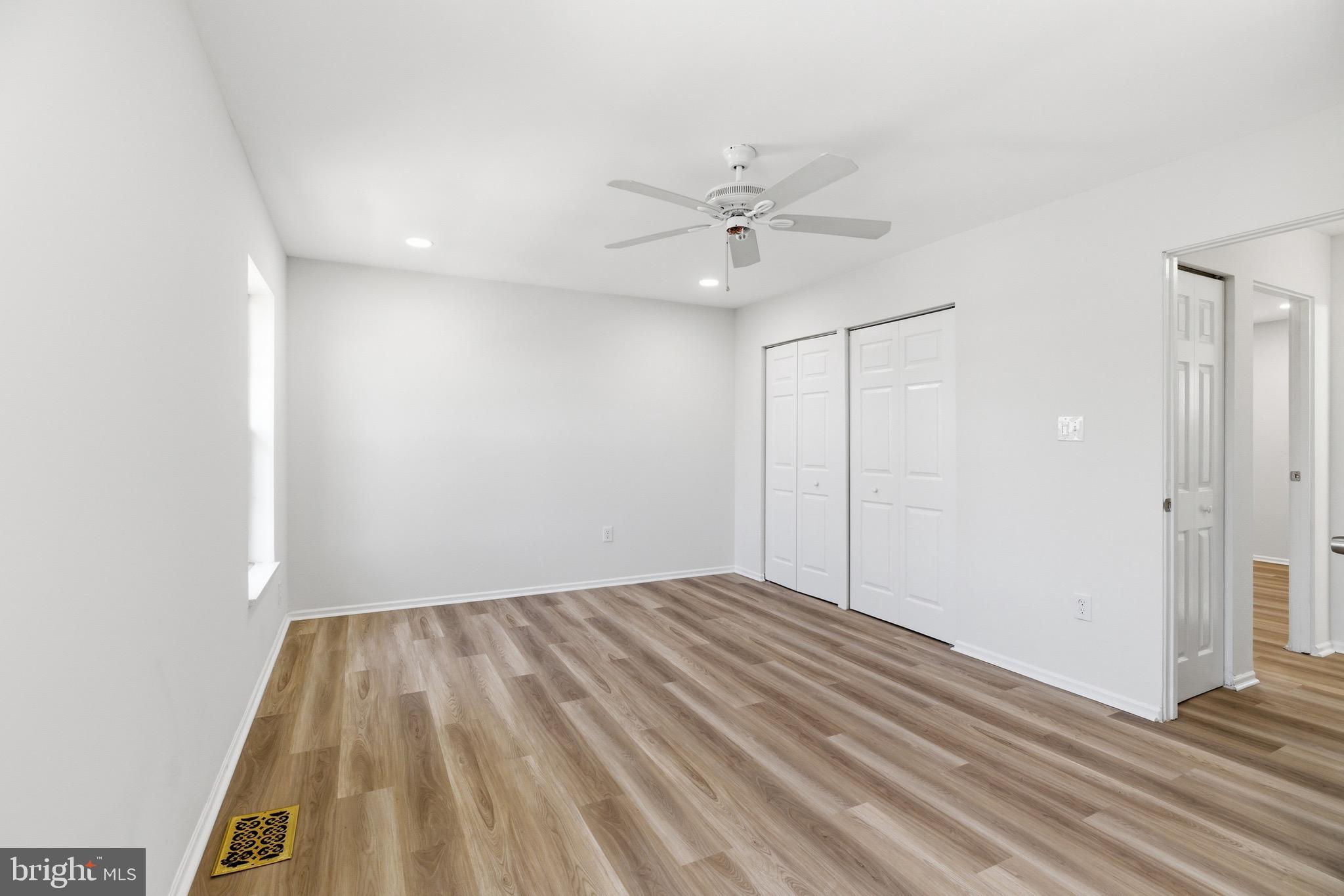 PEMBROOK OF LOUDOUN - Residential