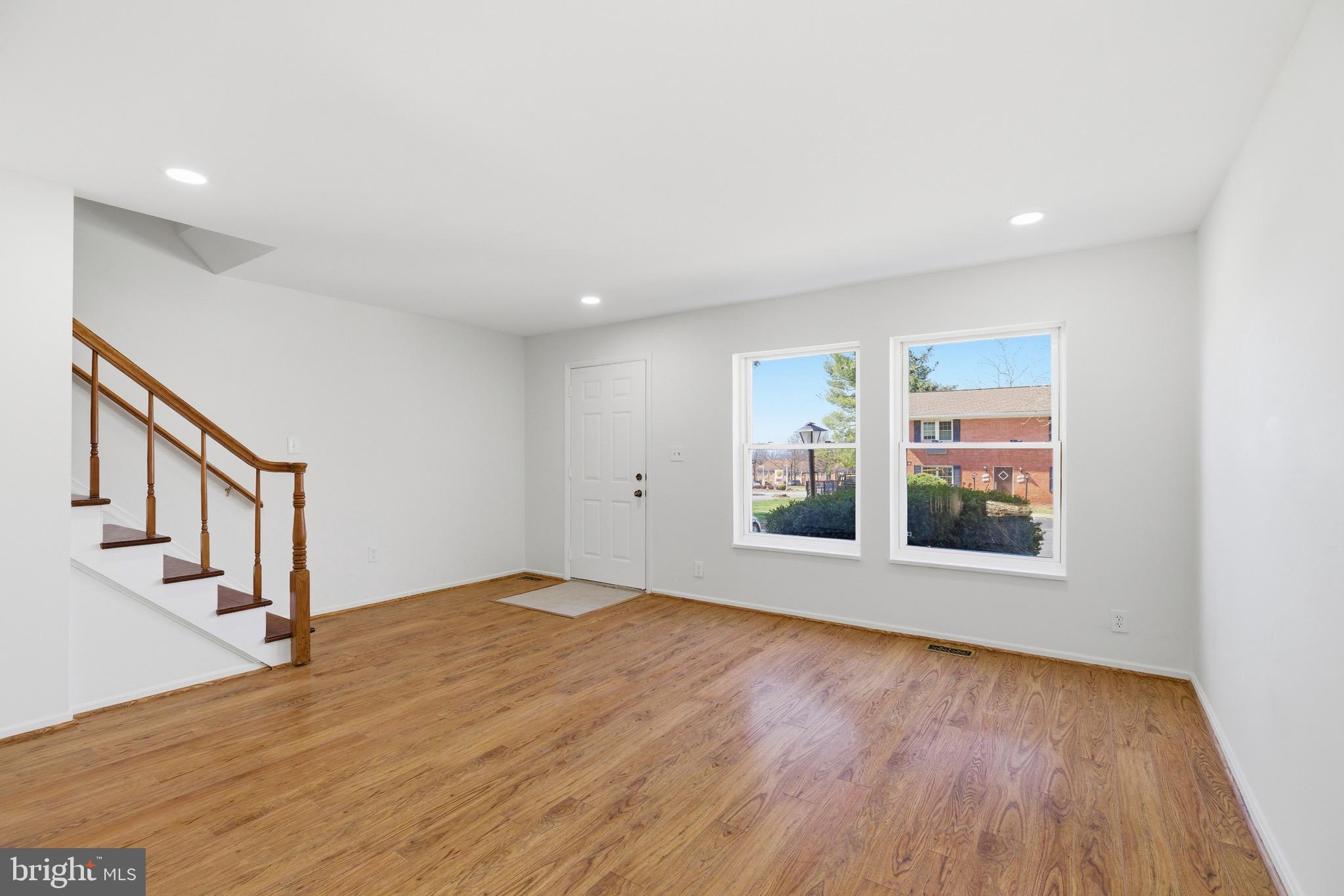 PEMBROOK OF LOUDOUN - Residential