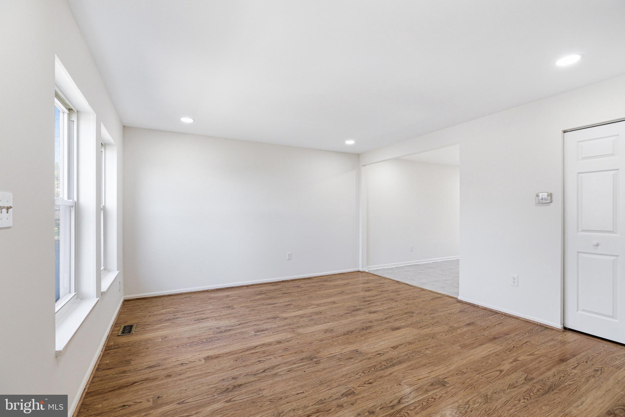 PEMBROOK OF LOUDOUN - Residential