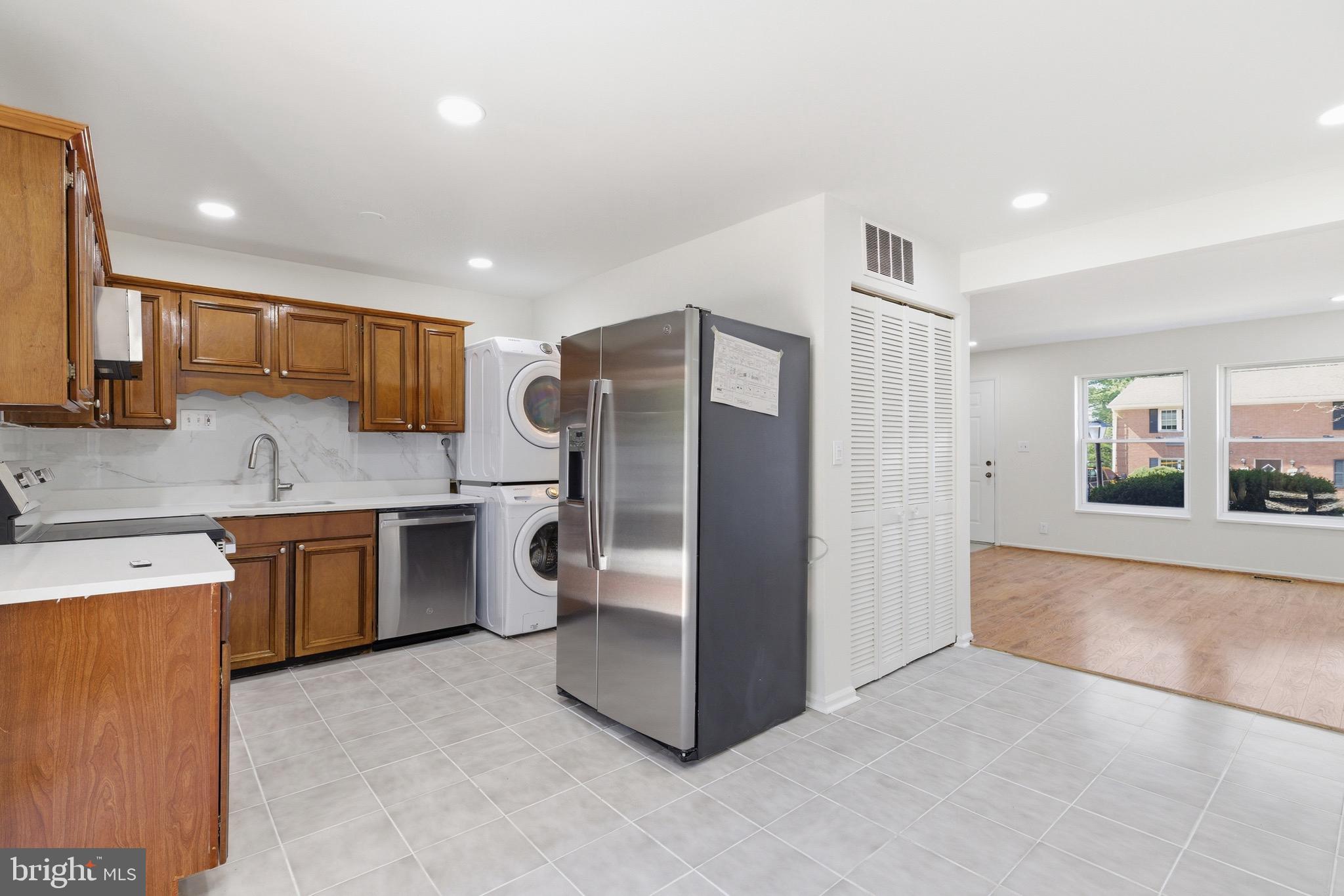 PEMBROOK OF LOUDOUN - Residential