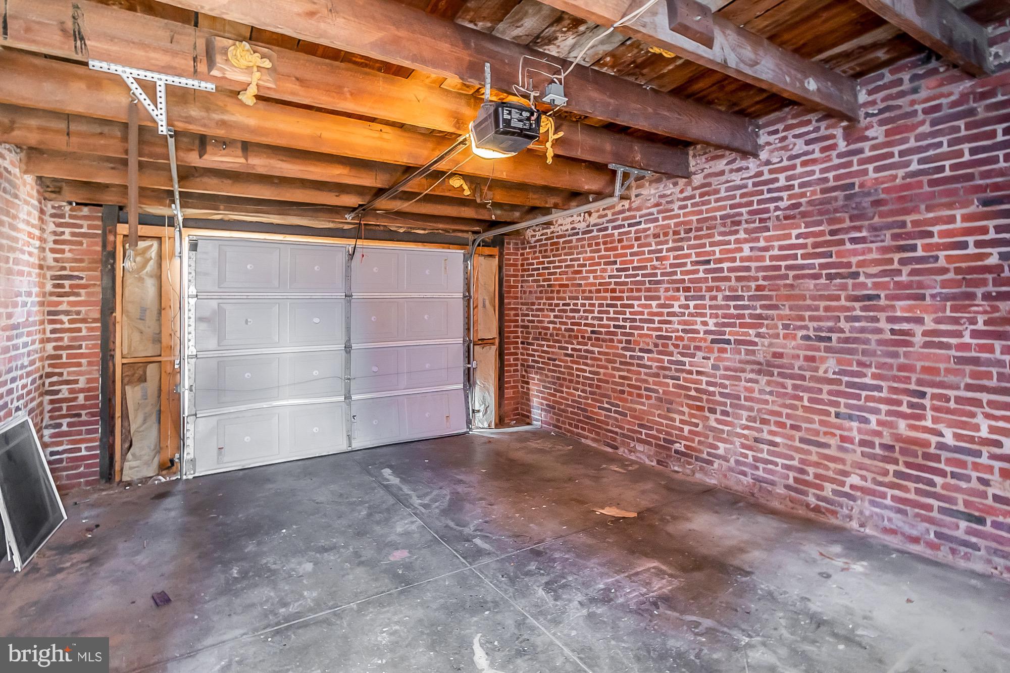 BAYVIEW - Residential Lease