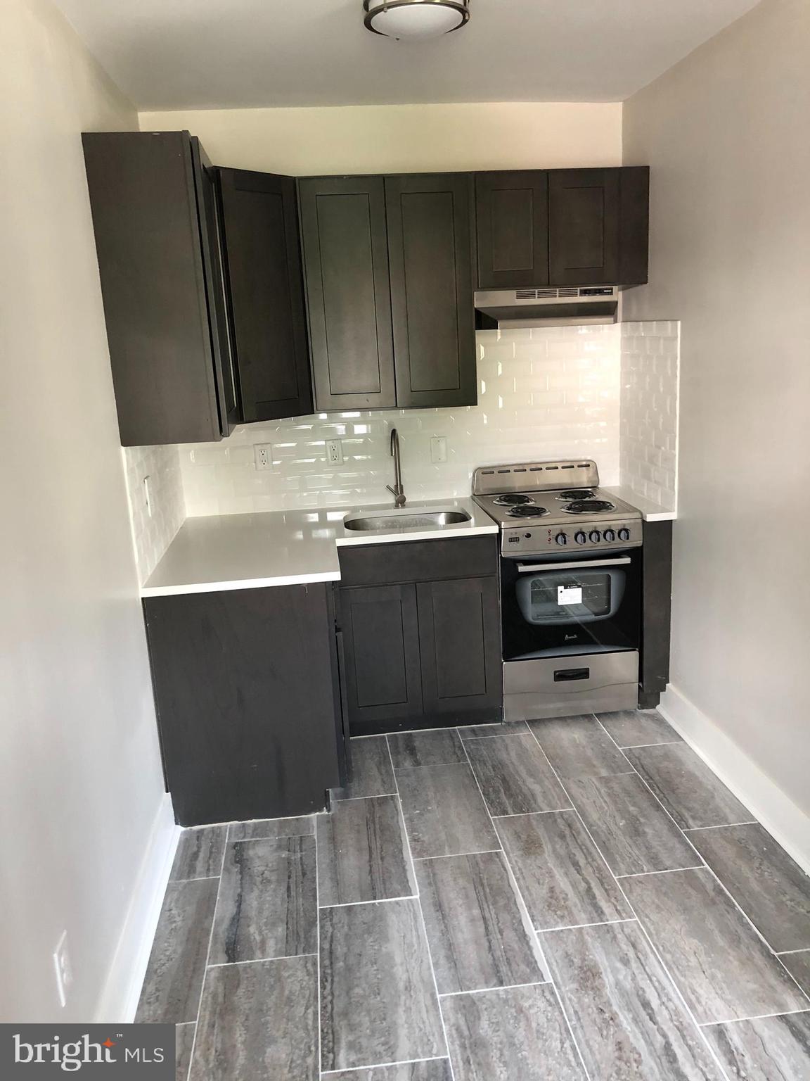 LOGAN - Residential Lease
